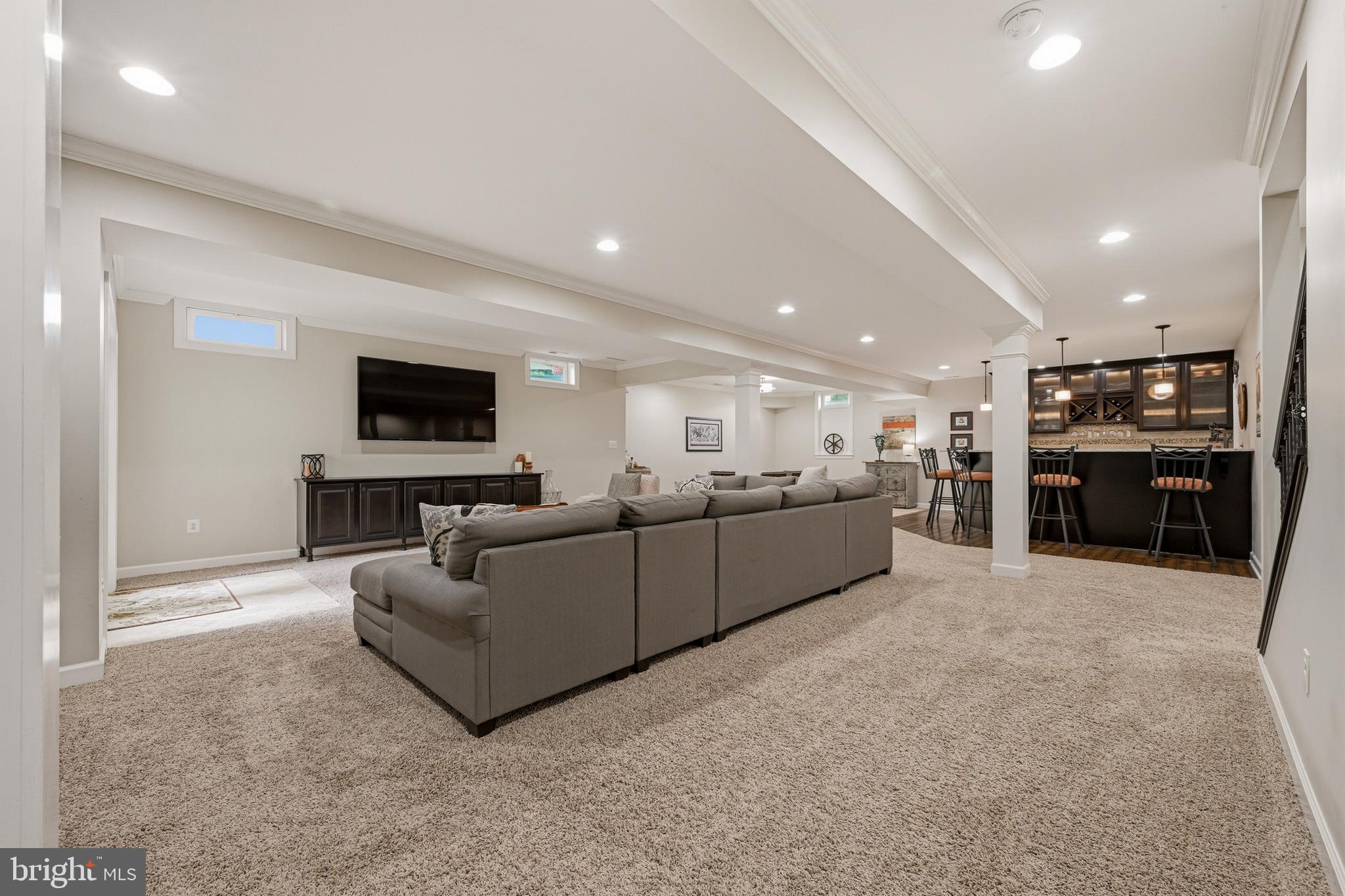THE WARFIELDS II - Residential