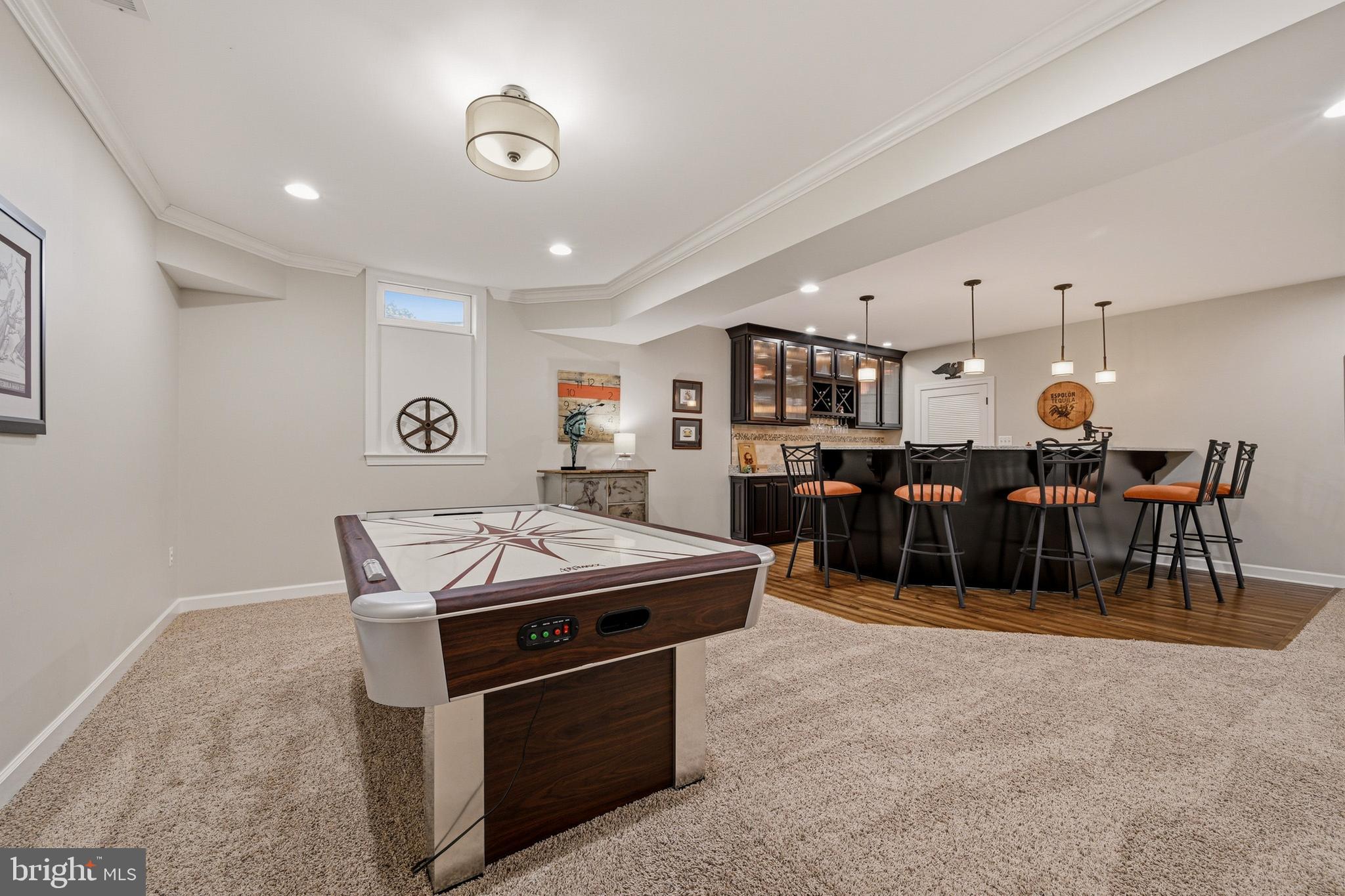 THE WARFIELDS II - Residential