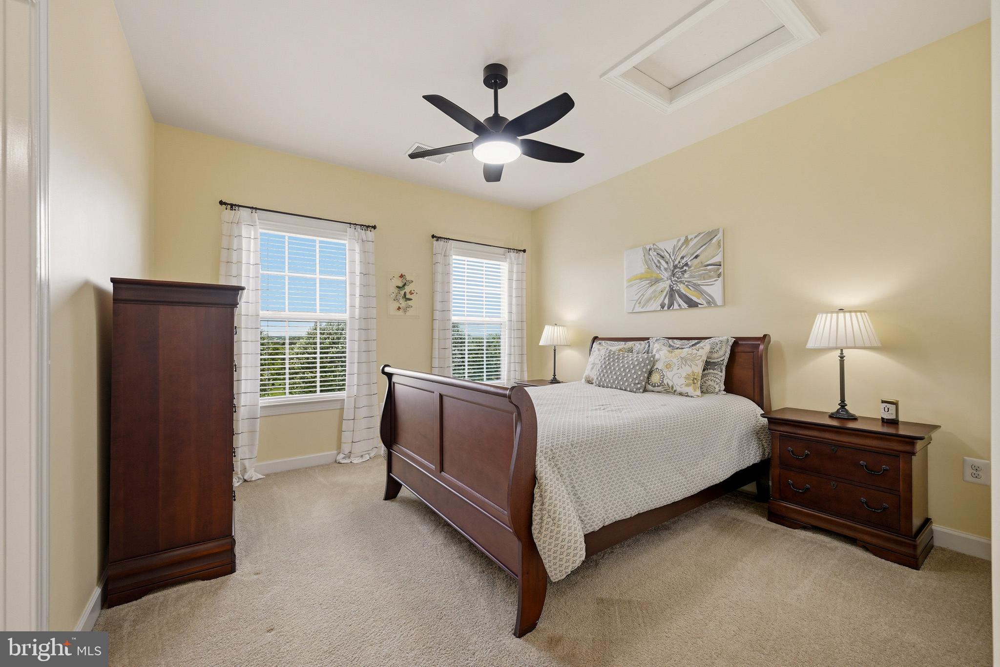 THE WARFIELDS II - Residential