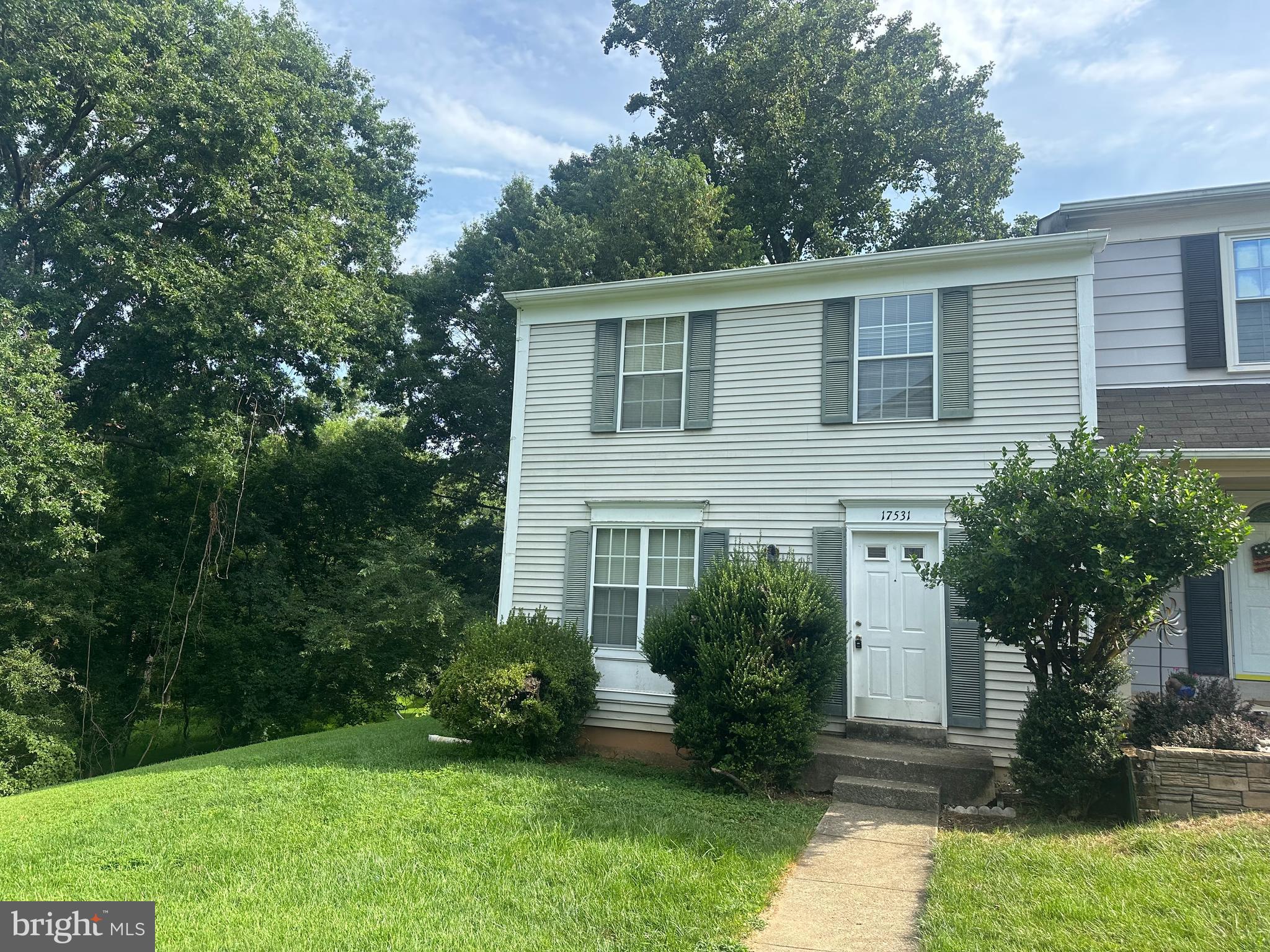 CASHELL MANOR - Residential