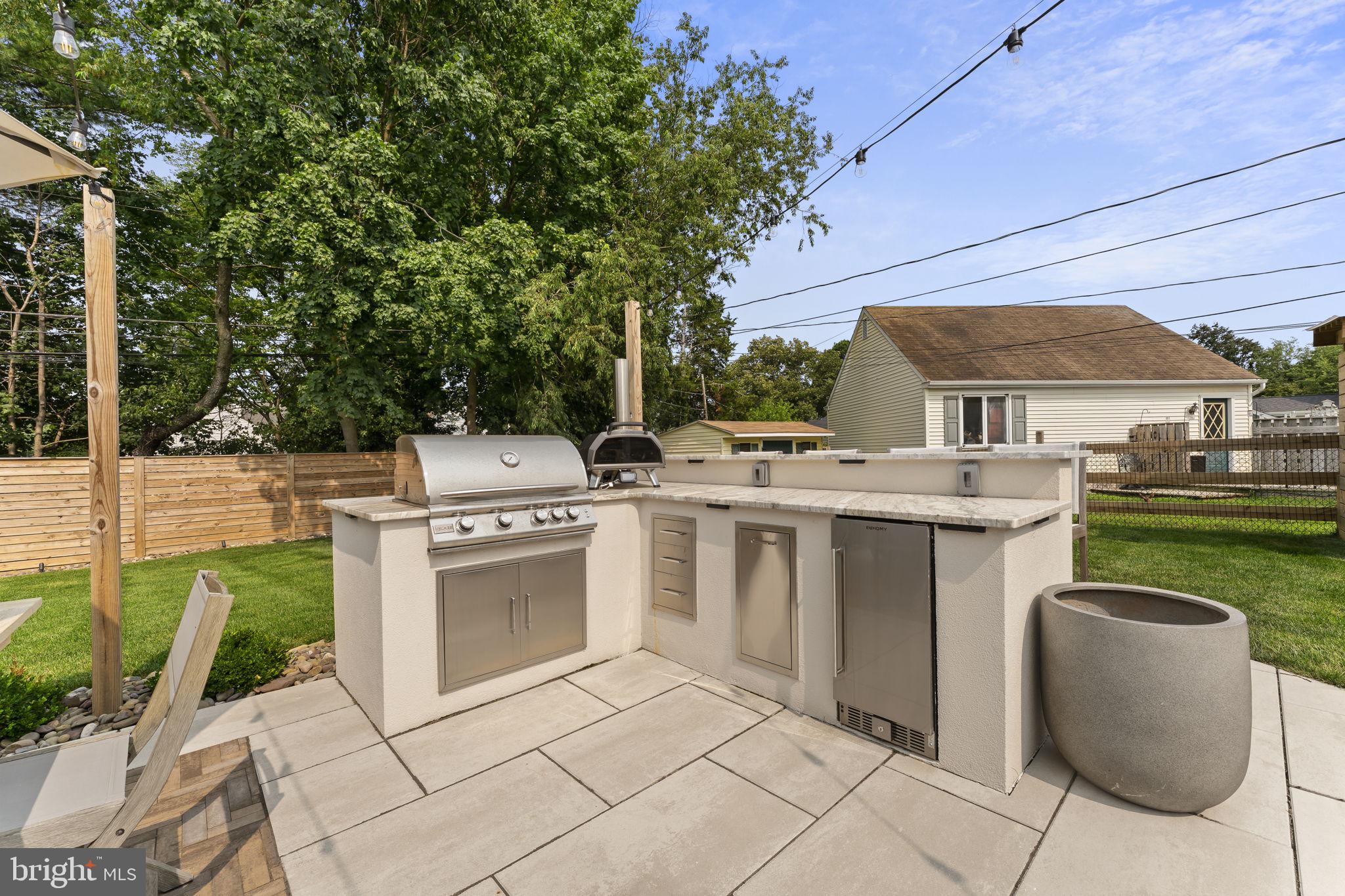 PAOLI GARDENS - Residential