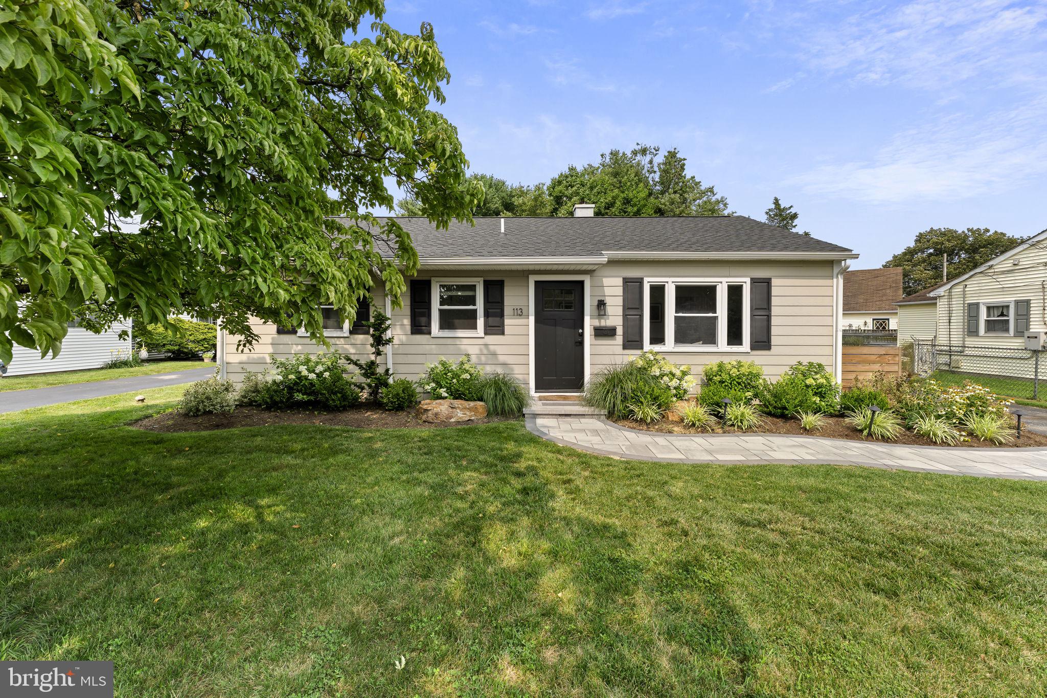PAOLI GARDENS - Residential