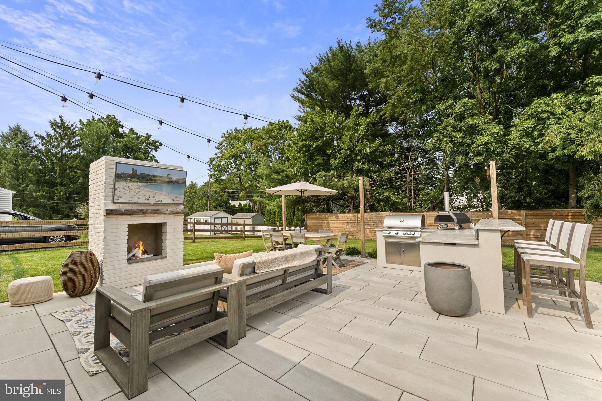PAOLI GARDENS - Residential