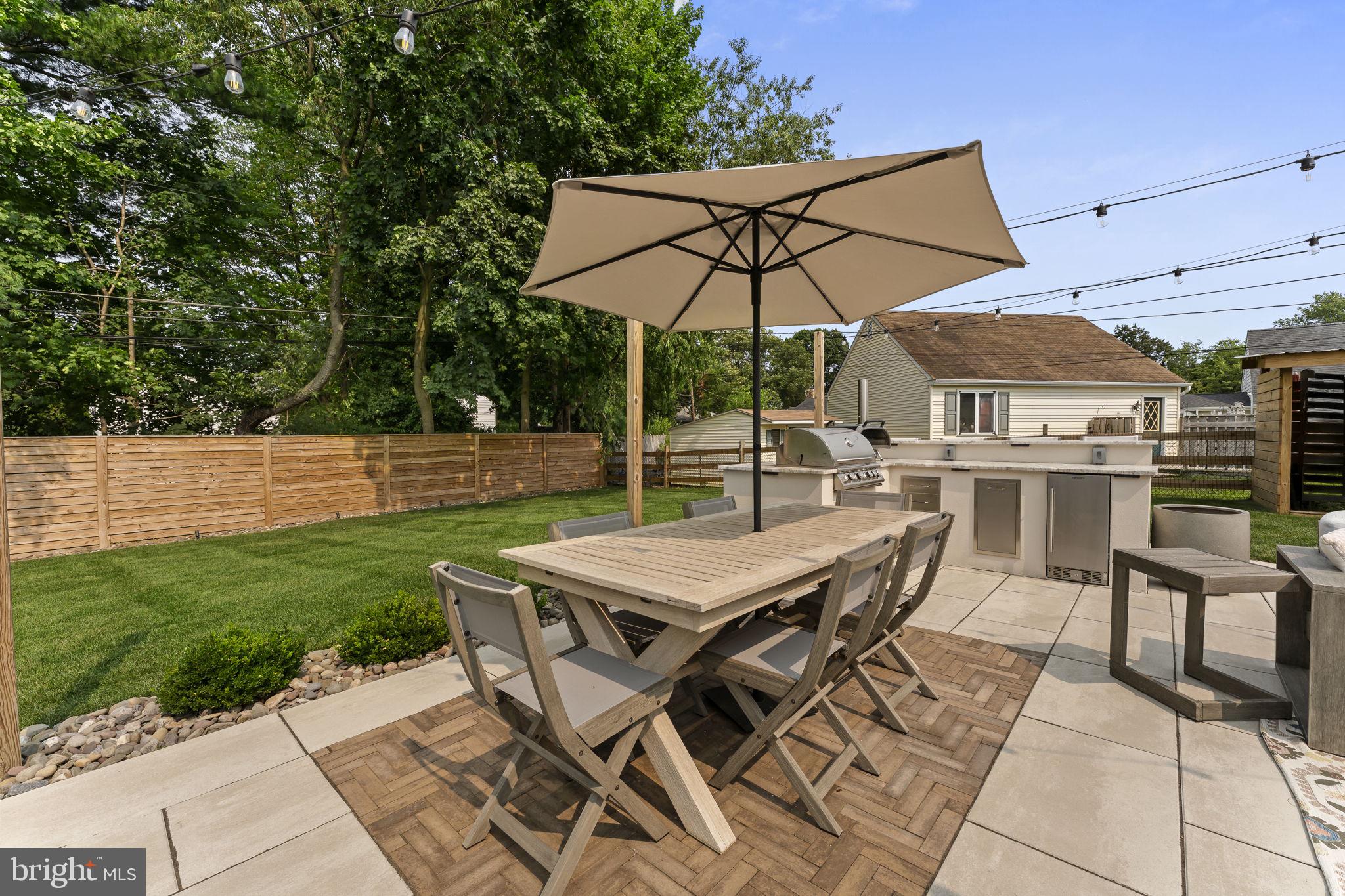 PAOLI GARDENS - Residential