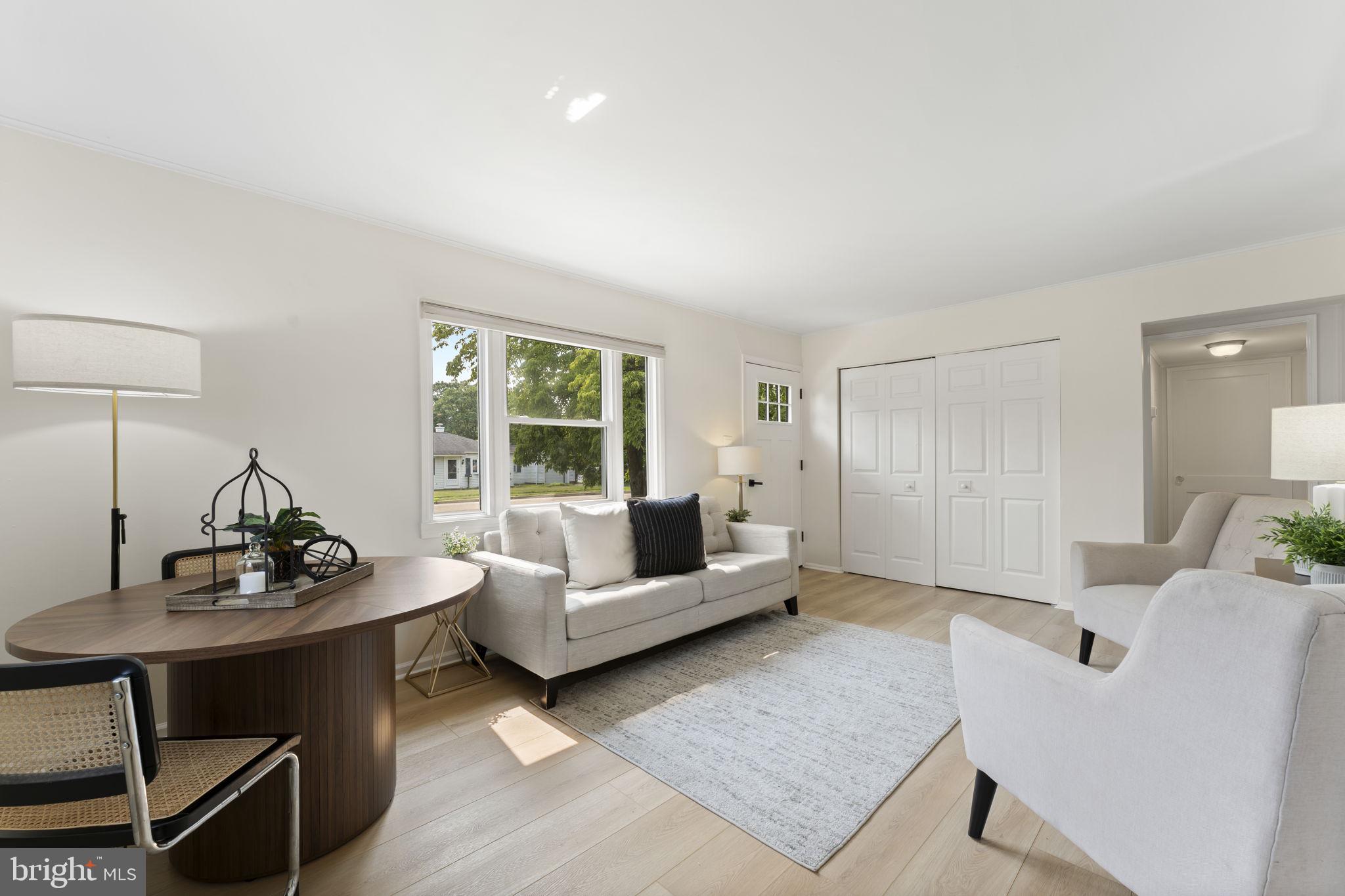 PAOLI GARDENS - Residential
