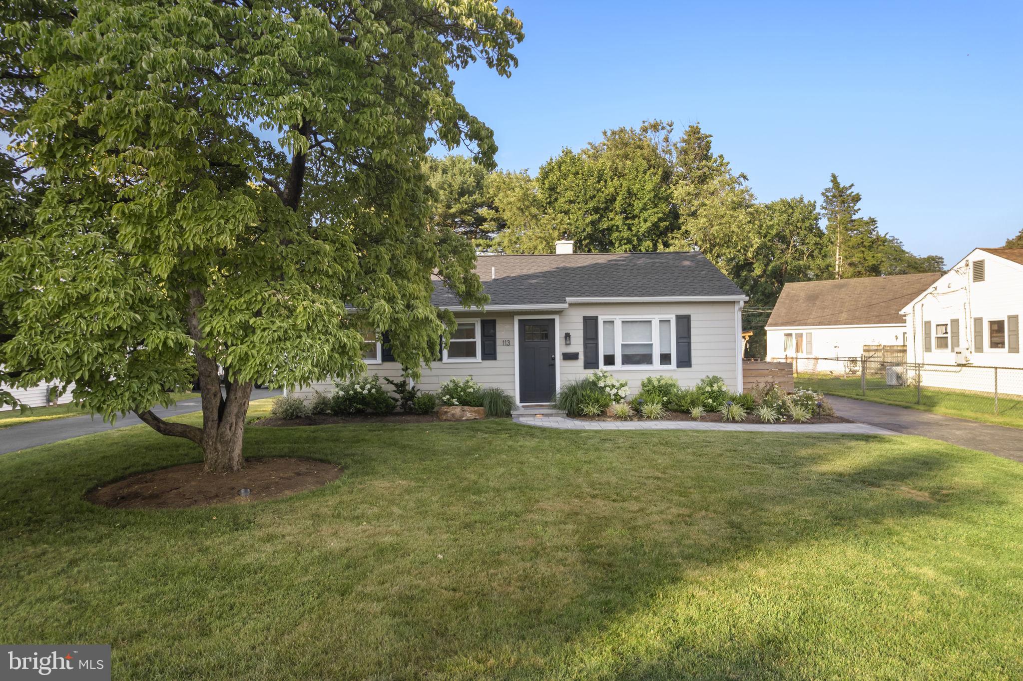 PAOLI GARDENS - Residential