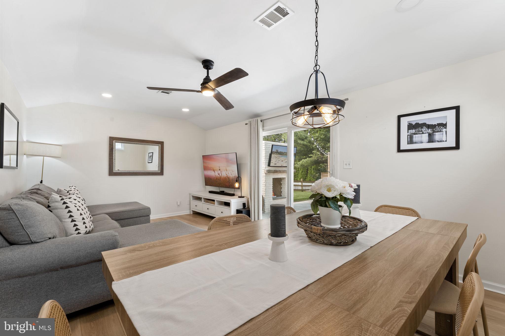 PAOLI GARDENS - Residential