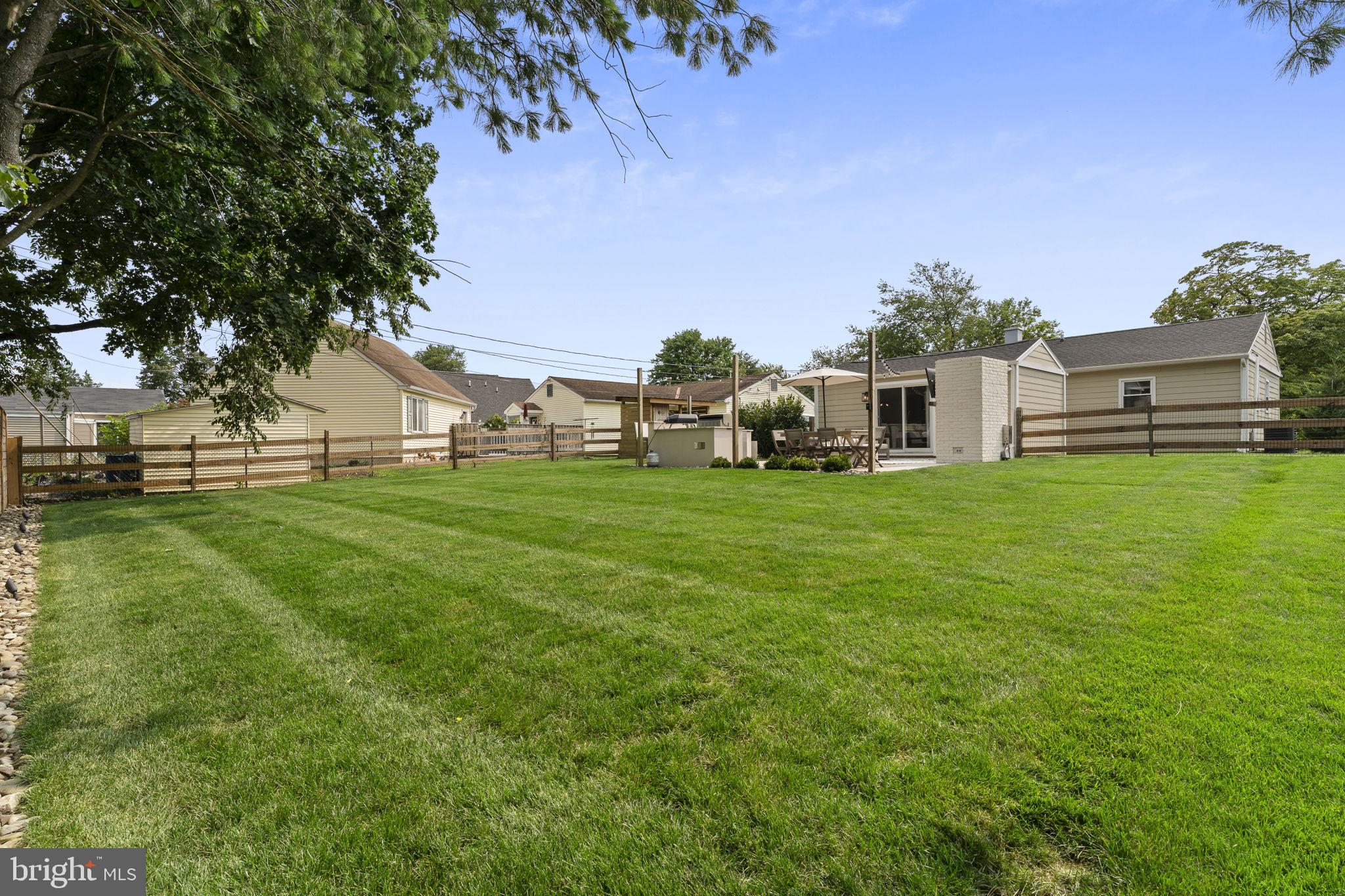 PAOLI GARDENS - Residential