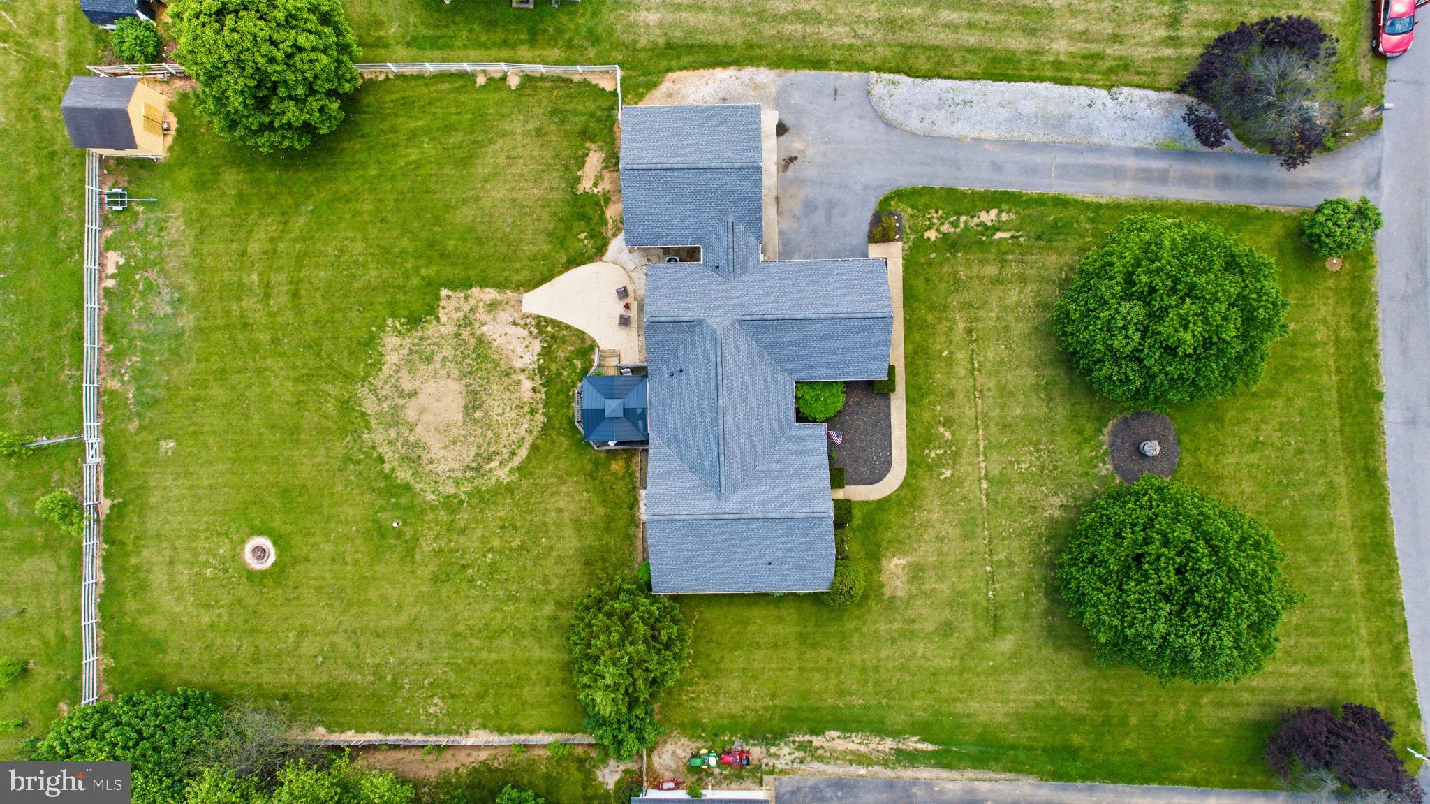 CROWN POINTE - Residential