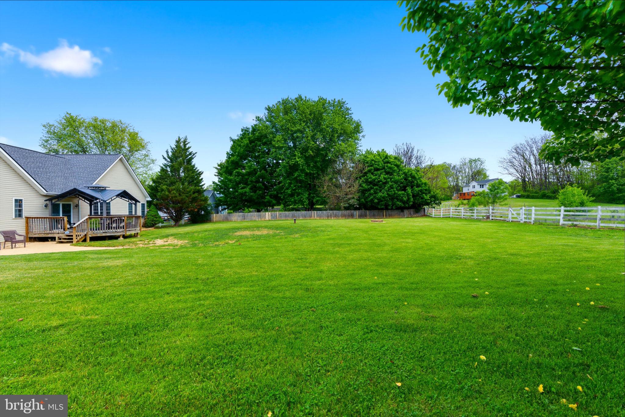 CROWN POINTE - Residential