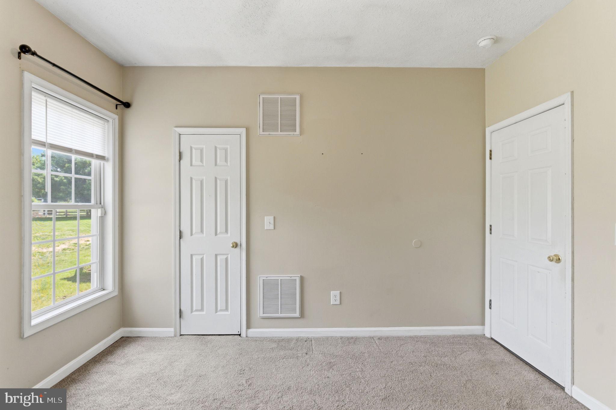 CROWN POINTE - Residential