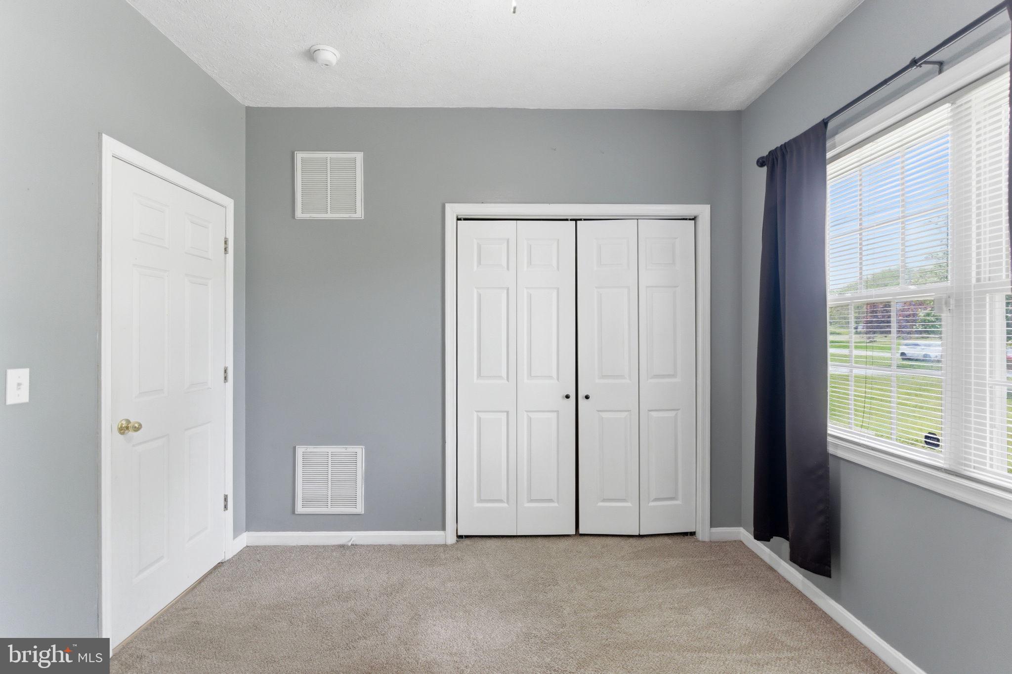 CROWN POINTE - Residential