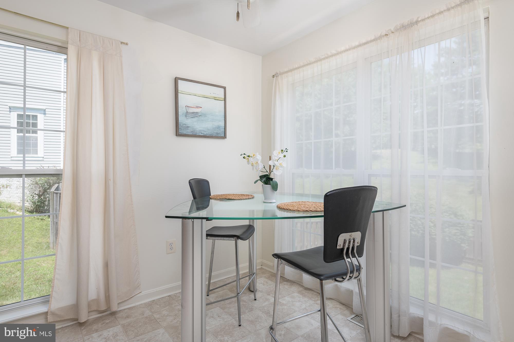 THE VILLAGES OF LYONSFIELD RUN - Residential