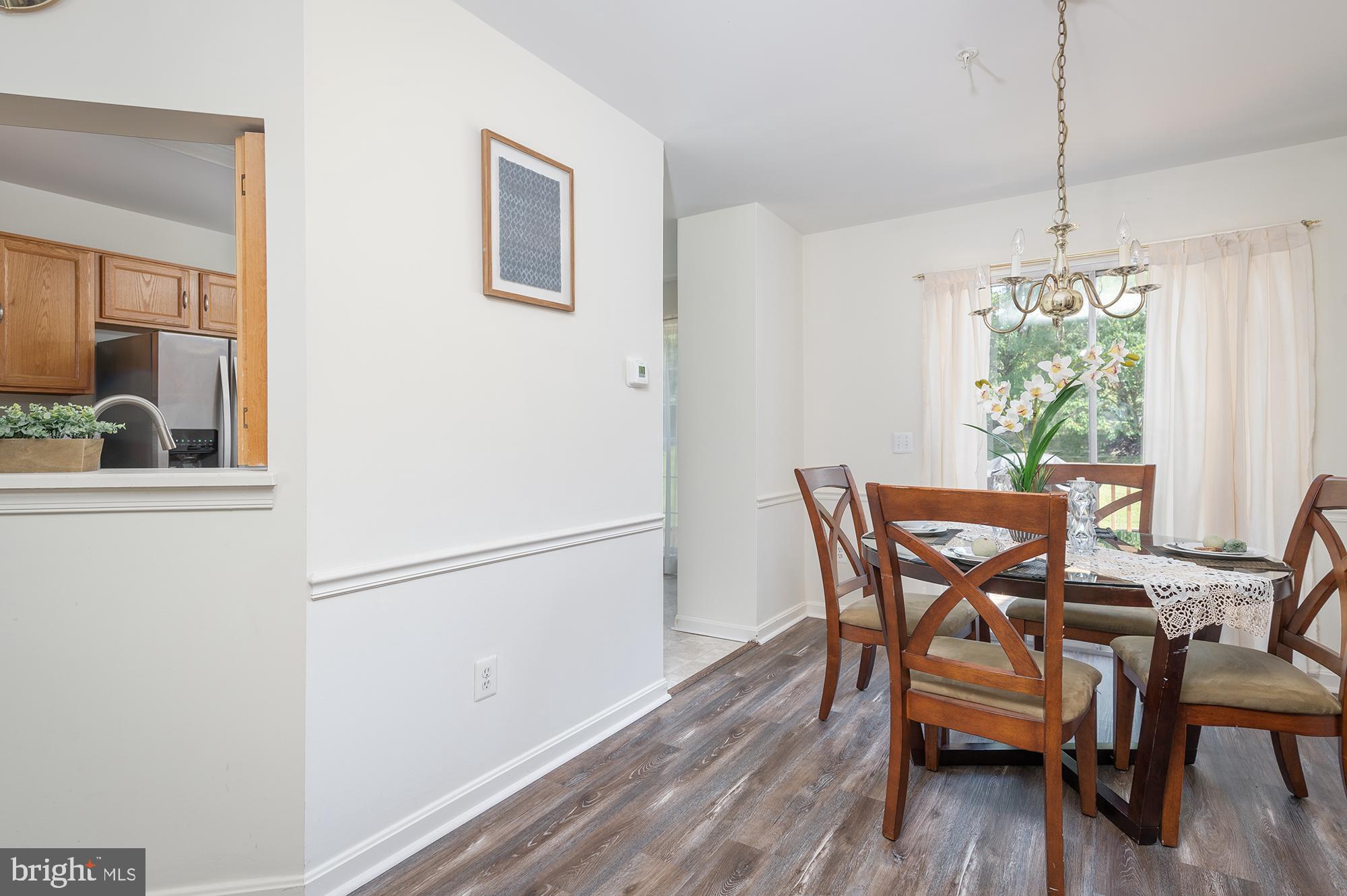 THE VILLAGES OF LYONSFIELD RUN - Residential