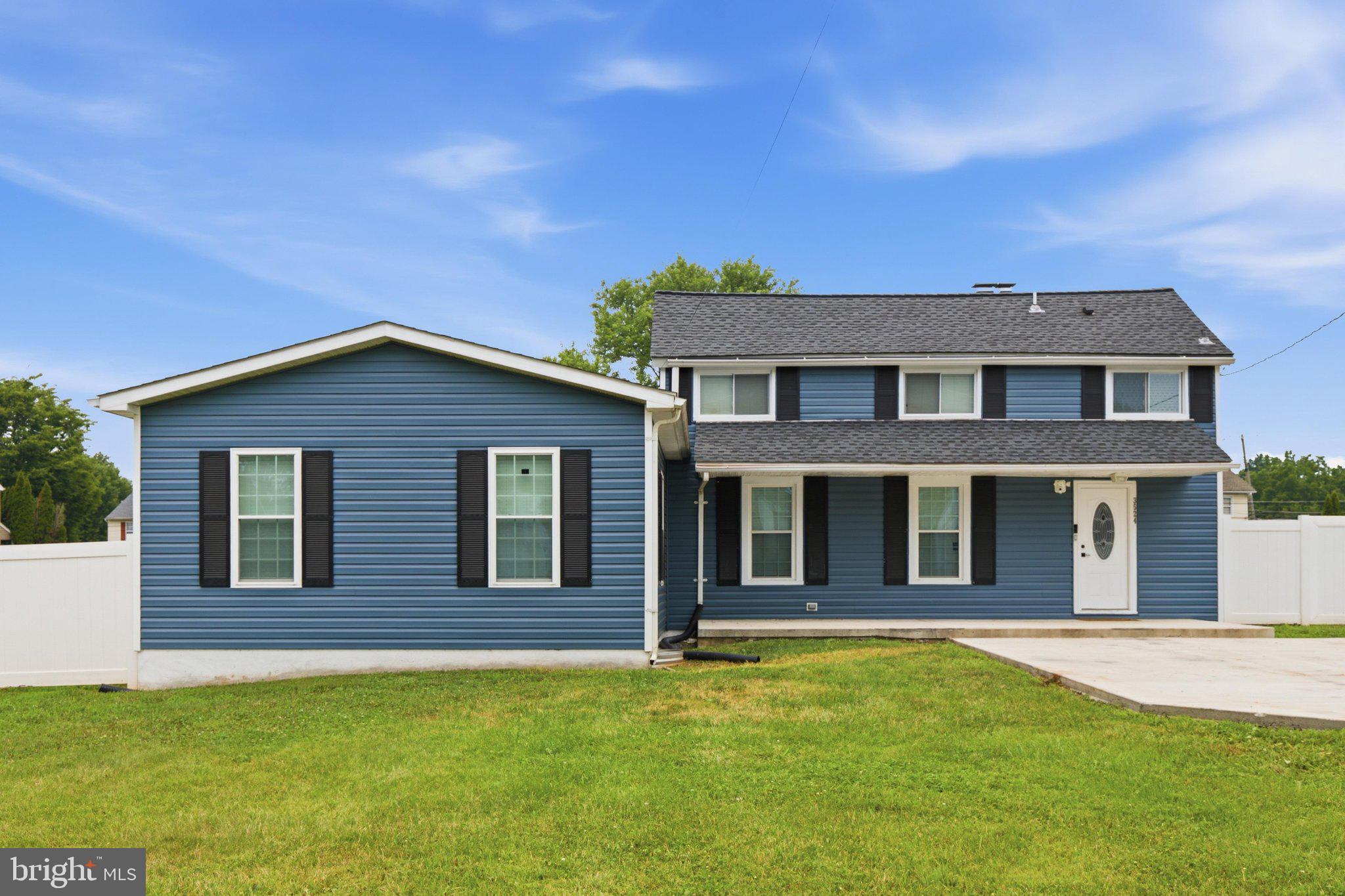 HAYWOOD HEIGHTS - Residential
