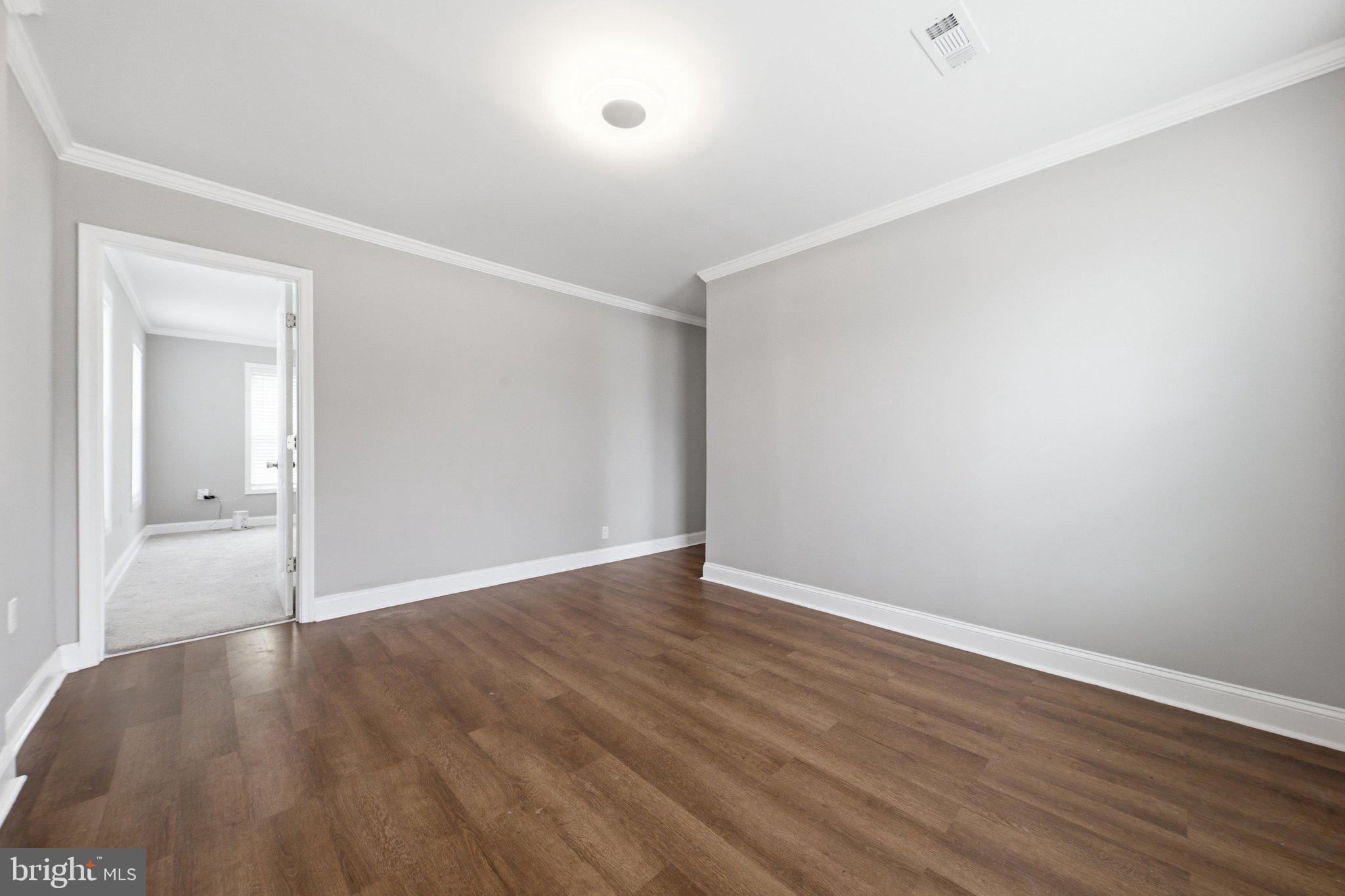 HAYWOOD HEIGHTS - Residential