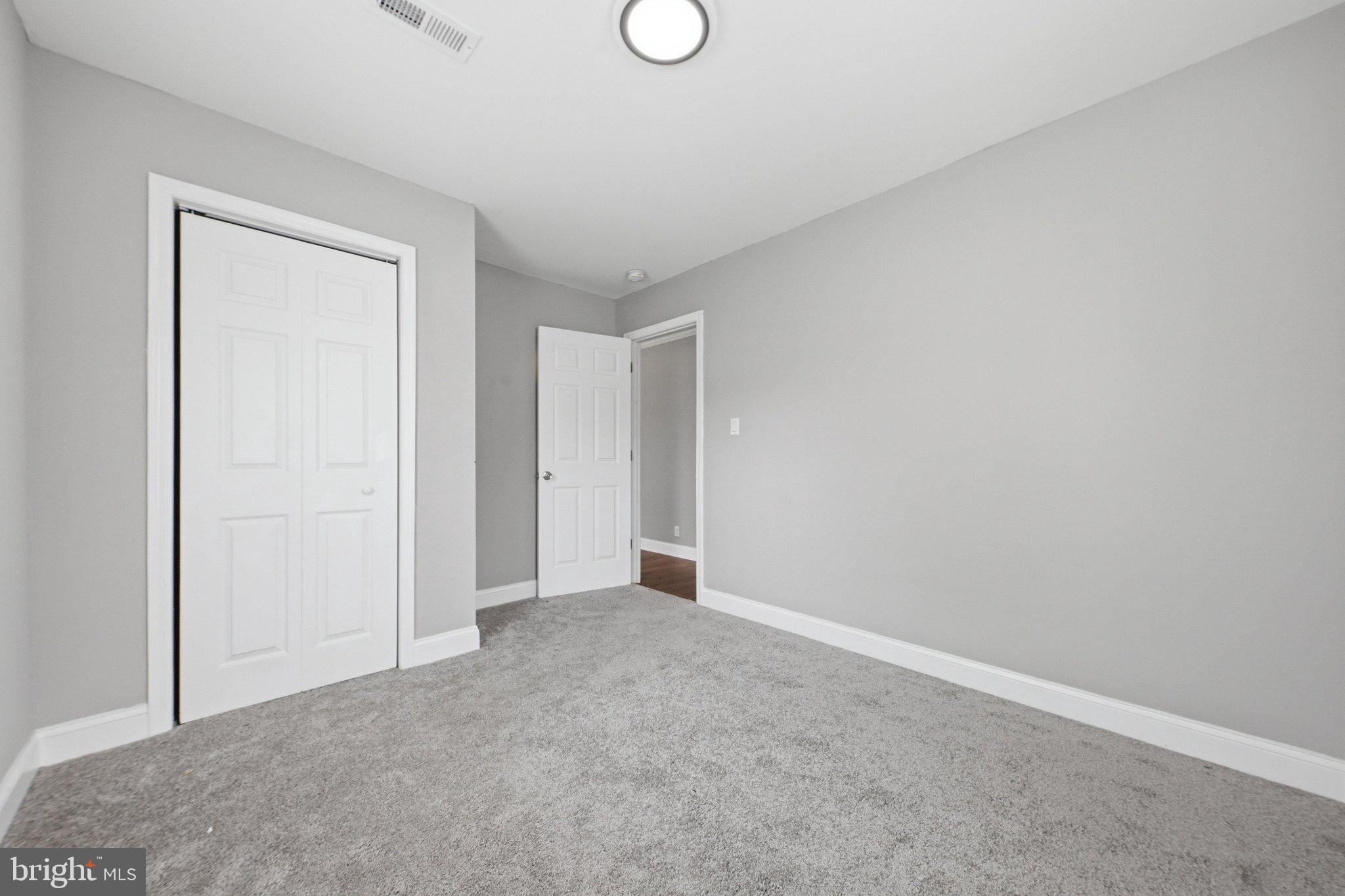 HAYWOOD HEIGHTS - Residential