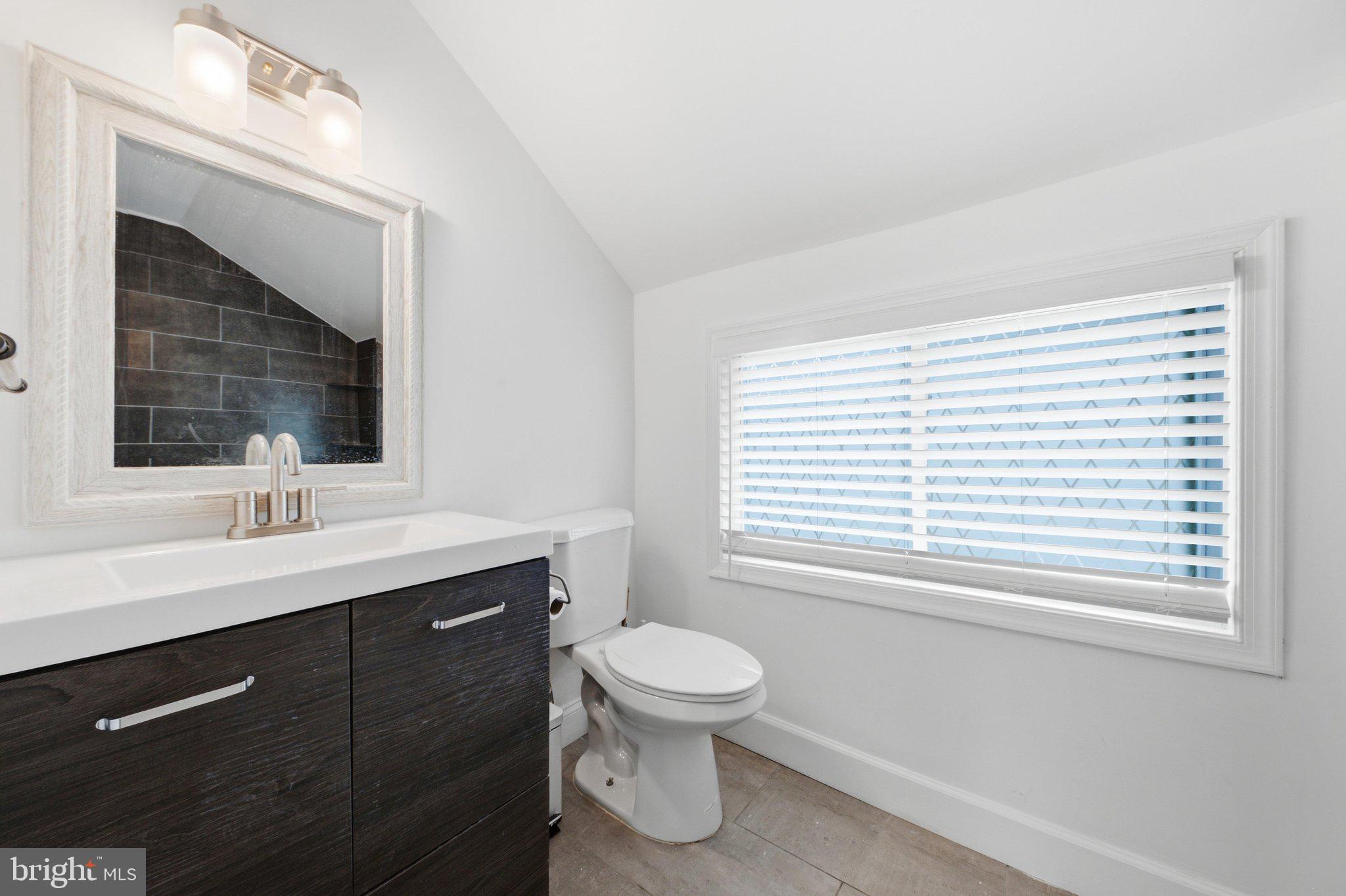 HAYWOOD HEIGHTS - Residential