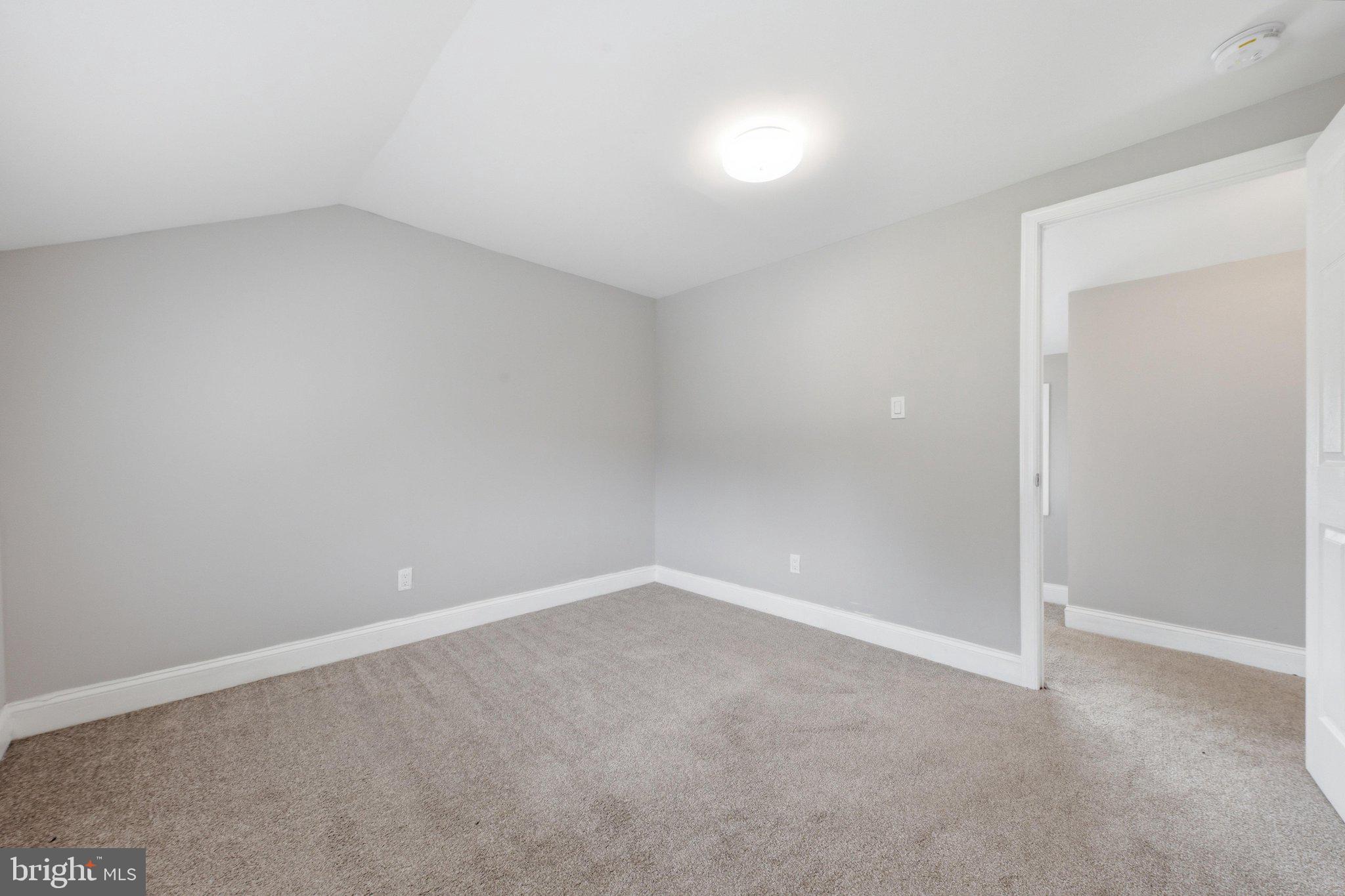HAYWOOD HEIGHTS - Residential