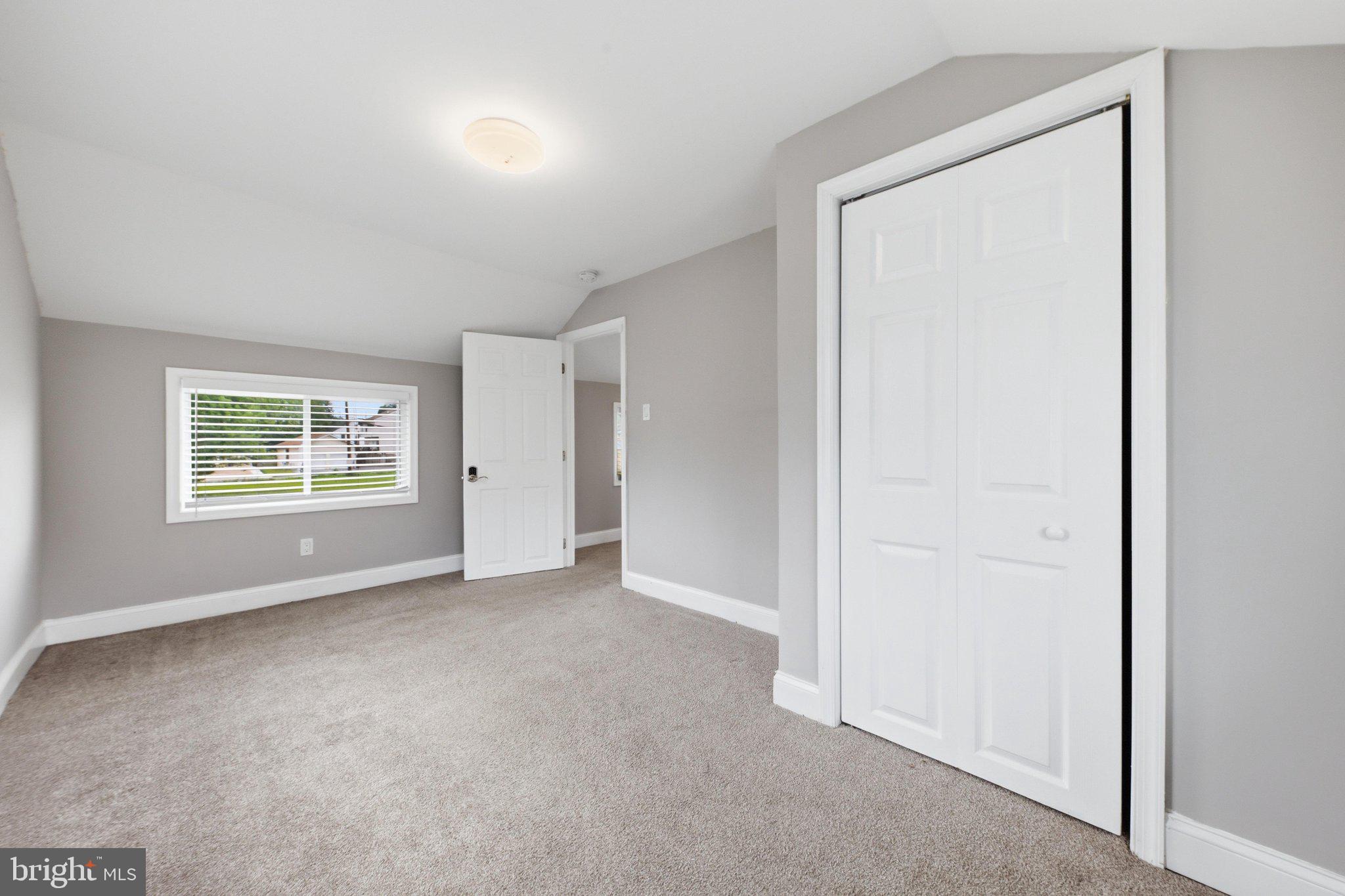HAYWOOD HEIGHTS - Residential