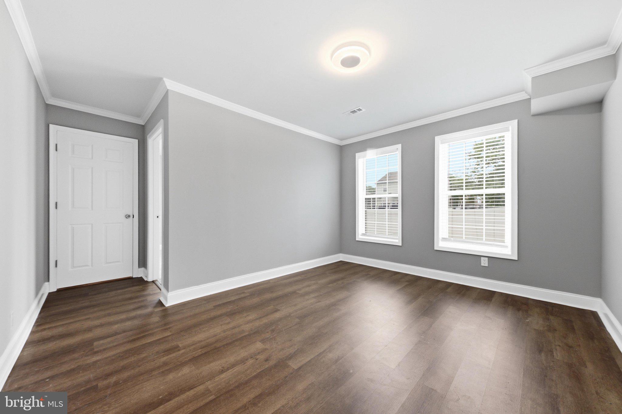 HAYWOOD HEIGHTS - Residential