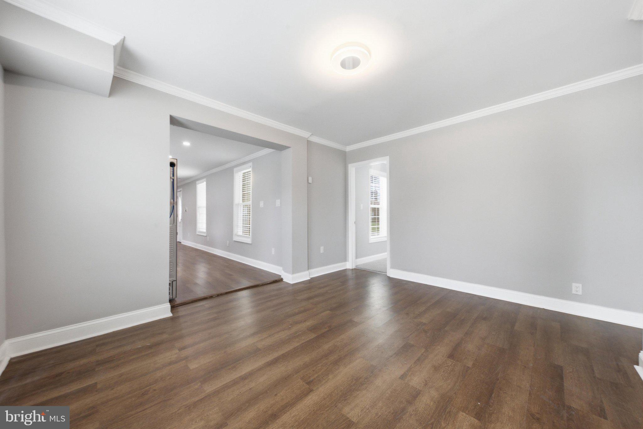 HAYWOOD HEIGHTS - Residential