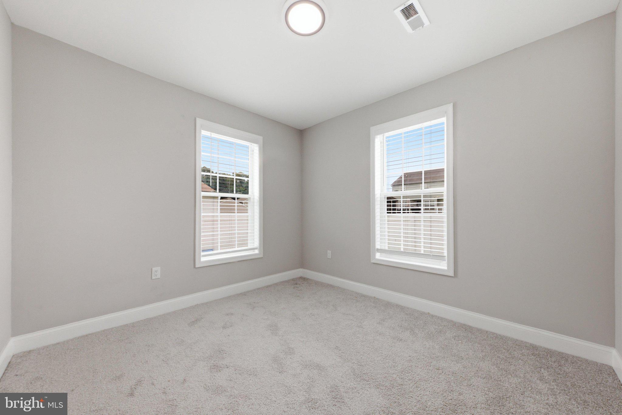 HAYWOOD HEIGHTS - Residential