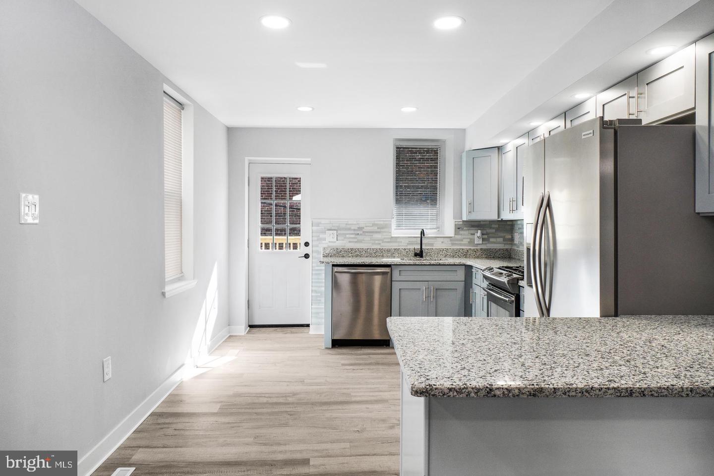 HARROWGATE - Residential