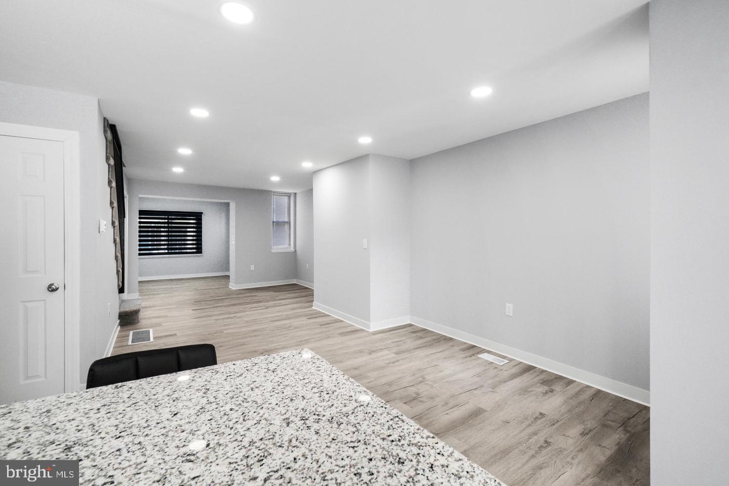HARROWGATE - Residential