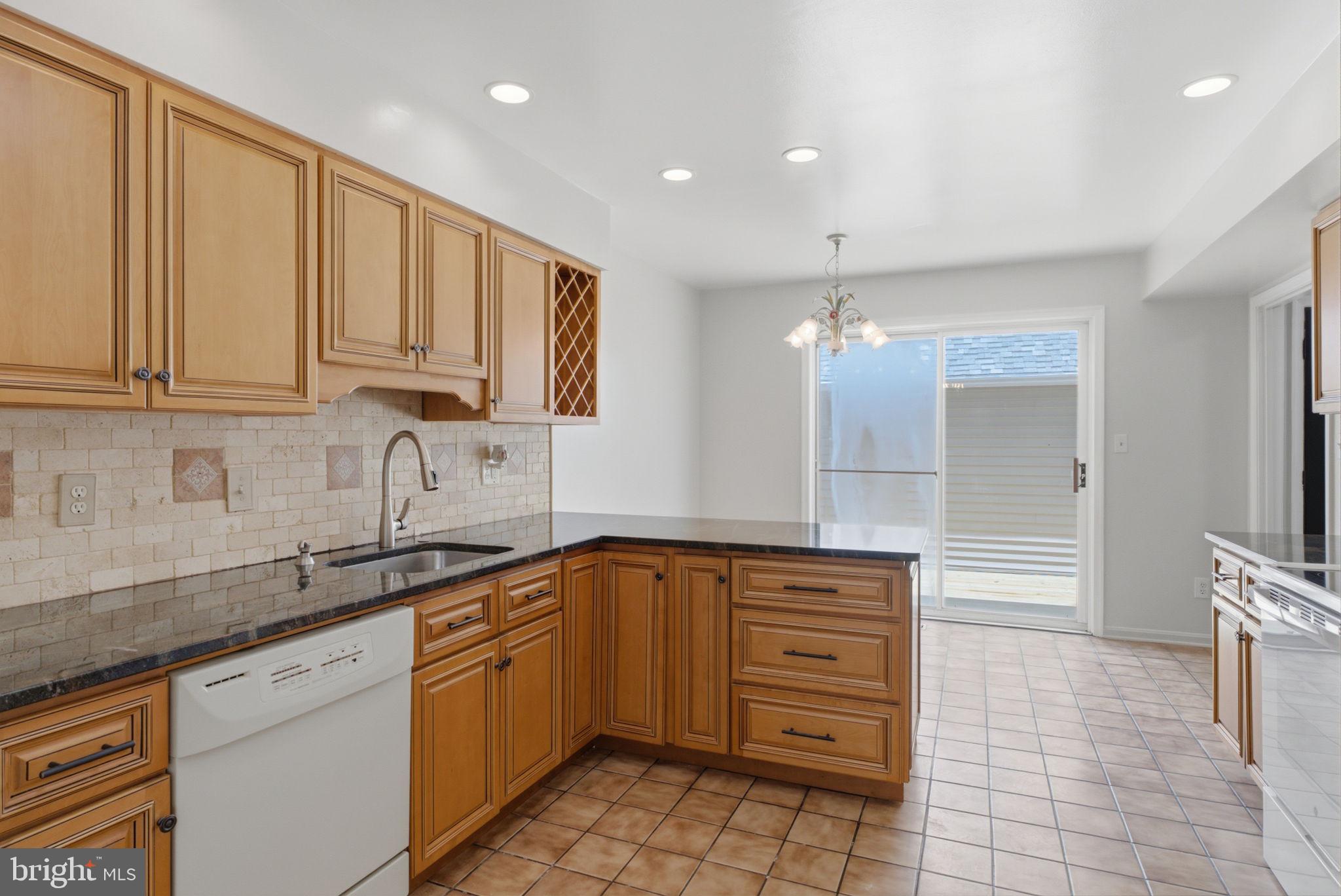 MAYS CHAPEL VILLAGE - Residential