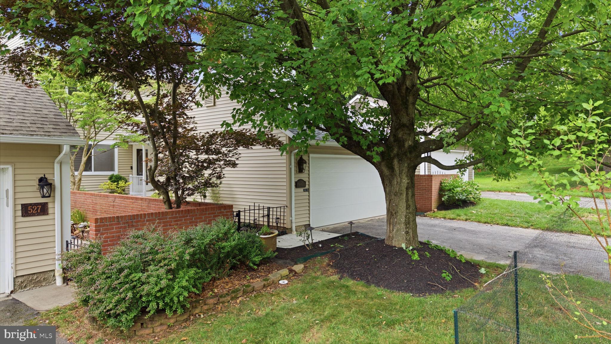 MAYS CHAPEL VILLAGE - Residential