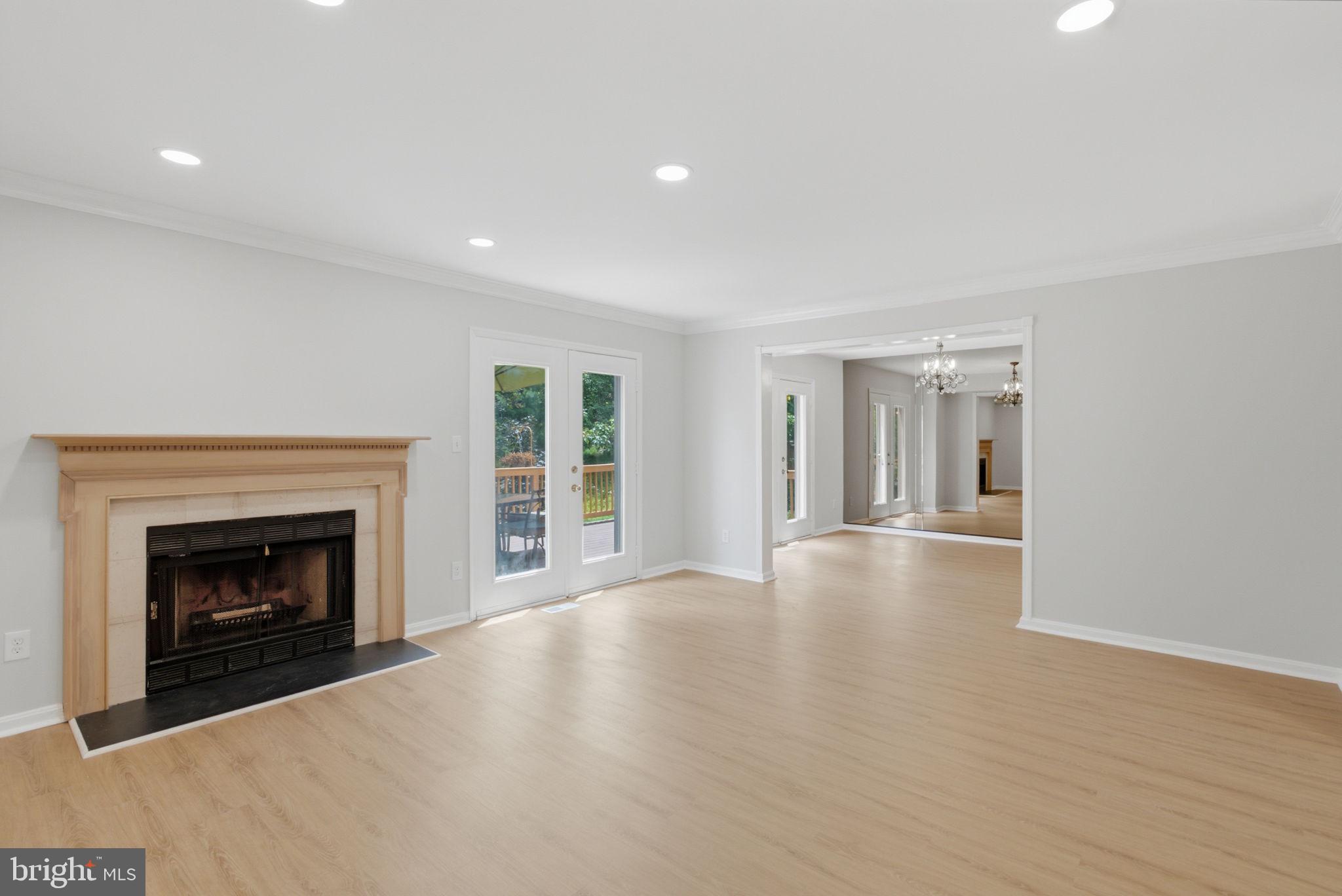 MAYS CHAPEL VILLAGE - Residential