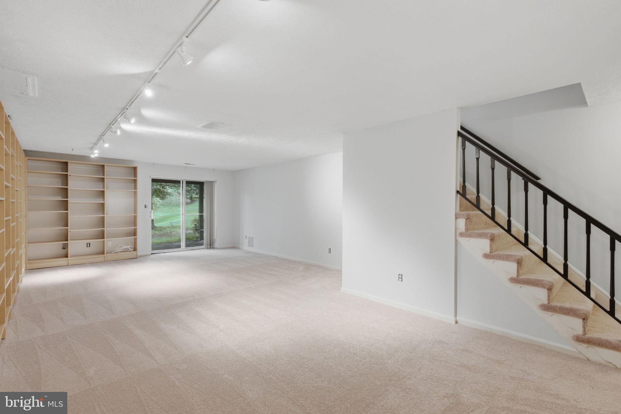 MAYS CHAPEL VILLAGE - Residential