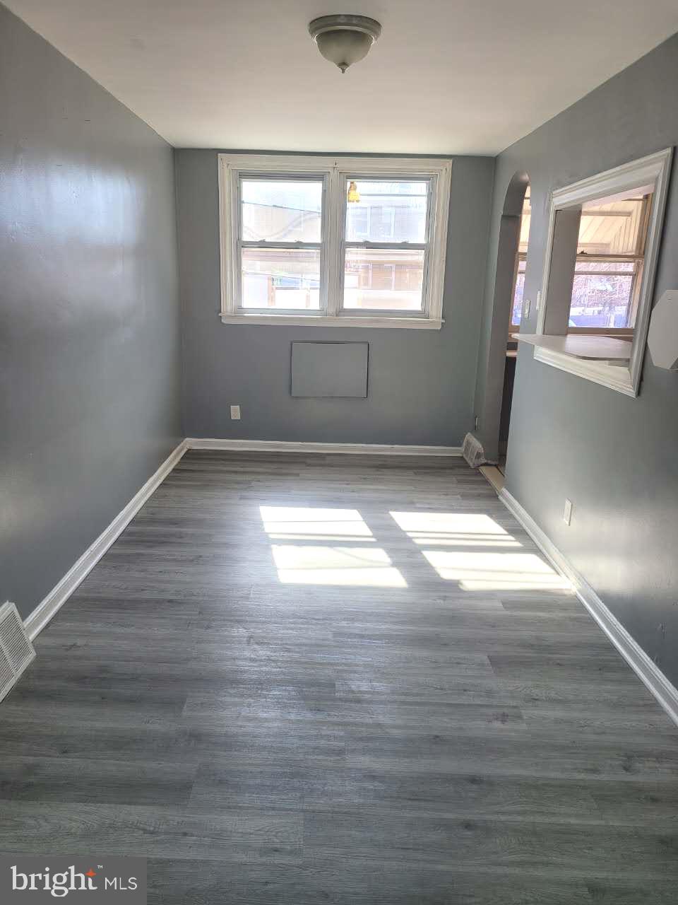 PHILADELPHIA (NORTHEAST) - Residential