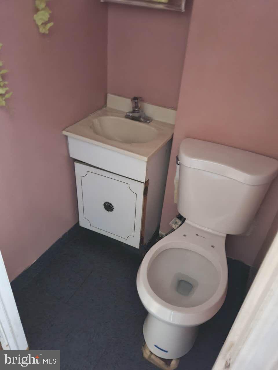 PHILADELPHIA (NORTHEAST) - Residential