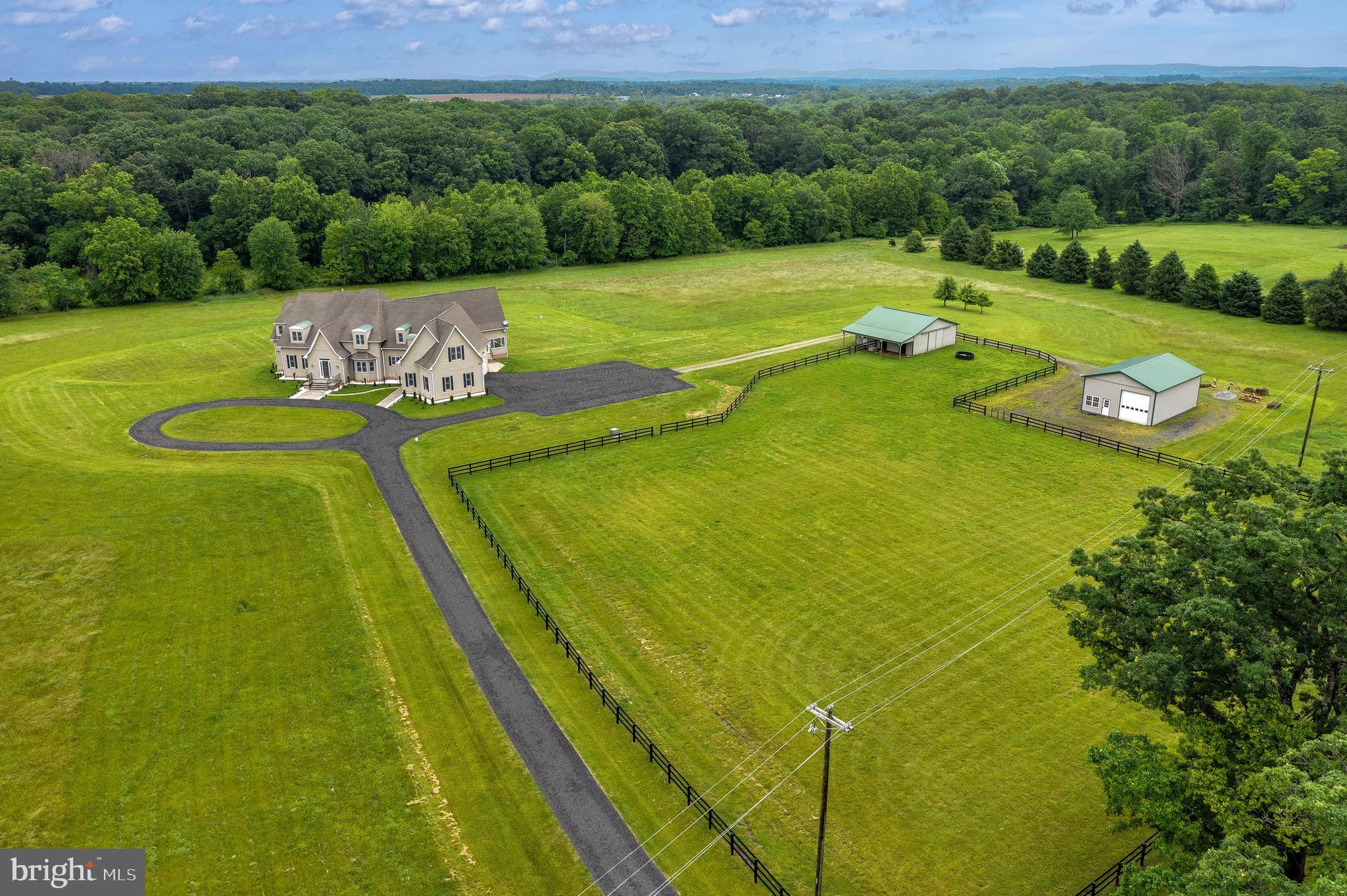 LONGMOOR FARM ESTATES - Residential