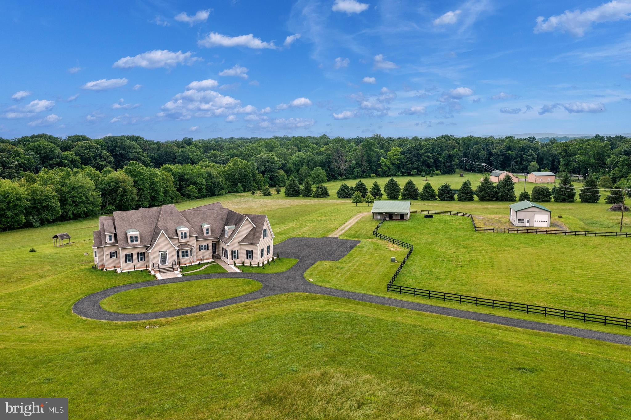 LONGMOOR FARM ESTATES - Residential