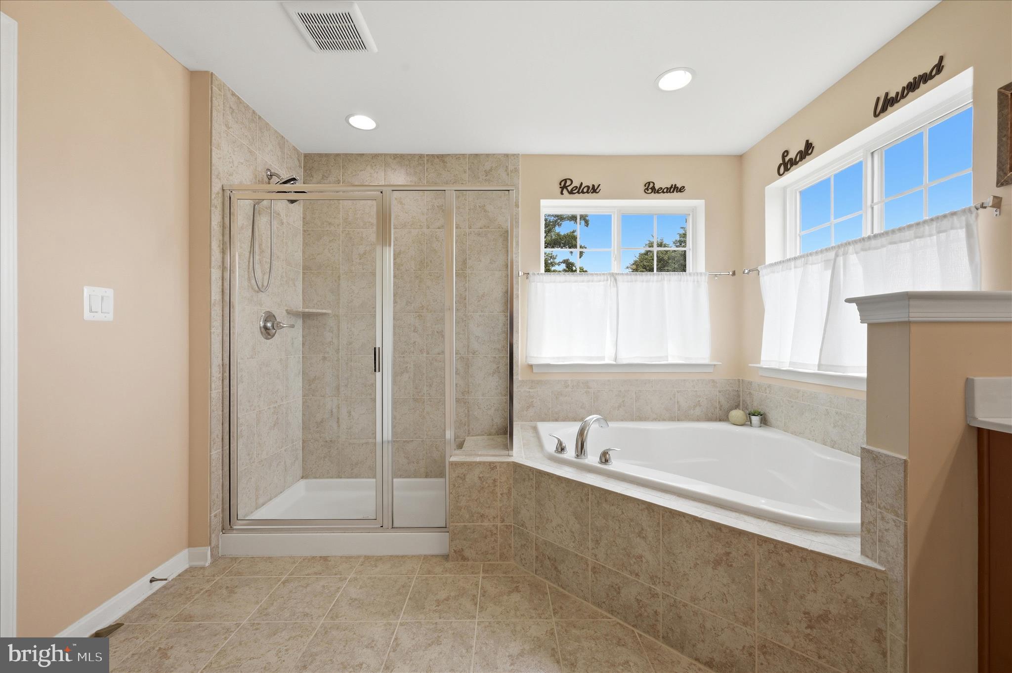 BATTLEFIELD ESTATES - Residential