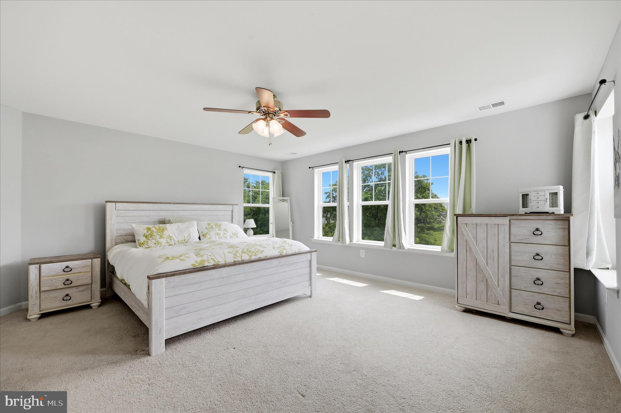 BATTLEFIELD ESTATES - Residential