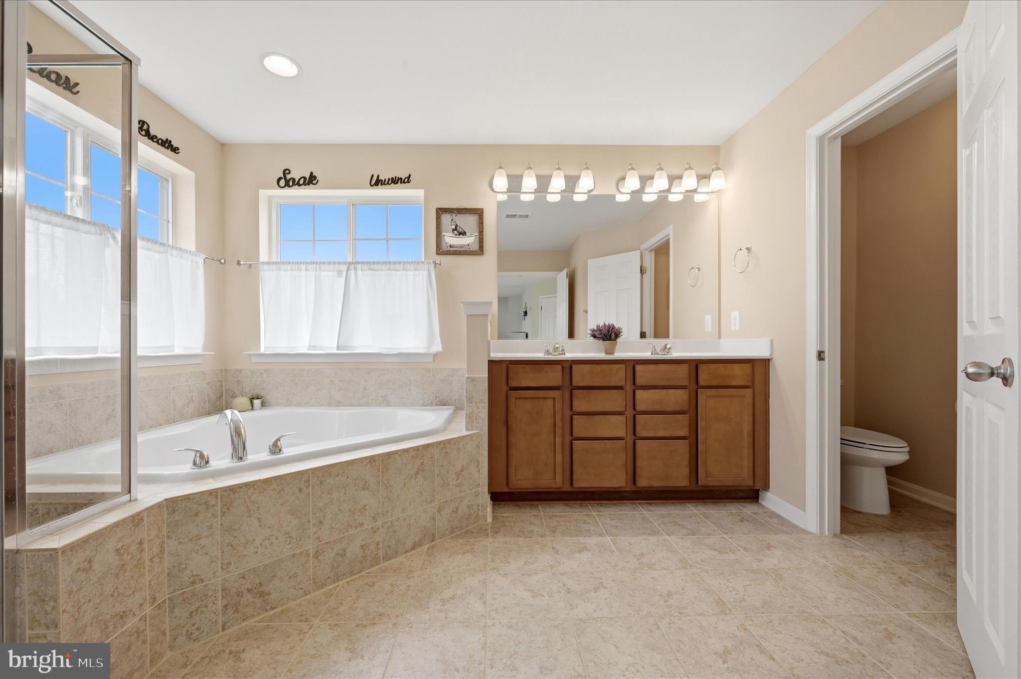 BATTLEFIELD ESTATES - Residential