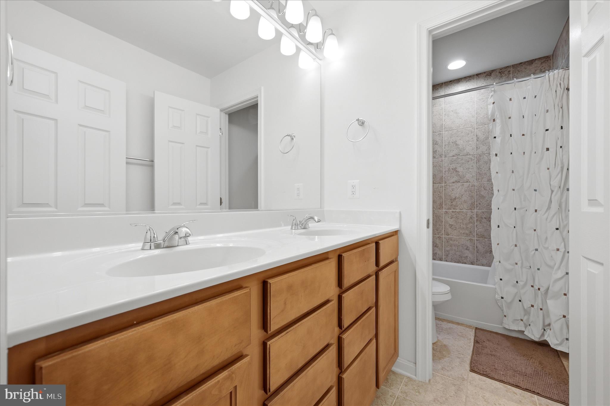 BATTLEFIELD ESTATES - Residential