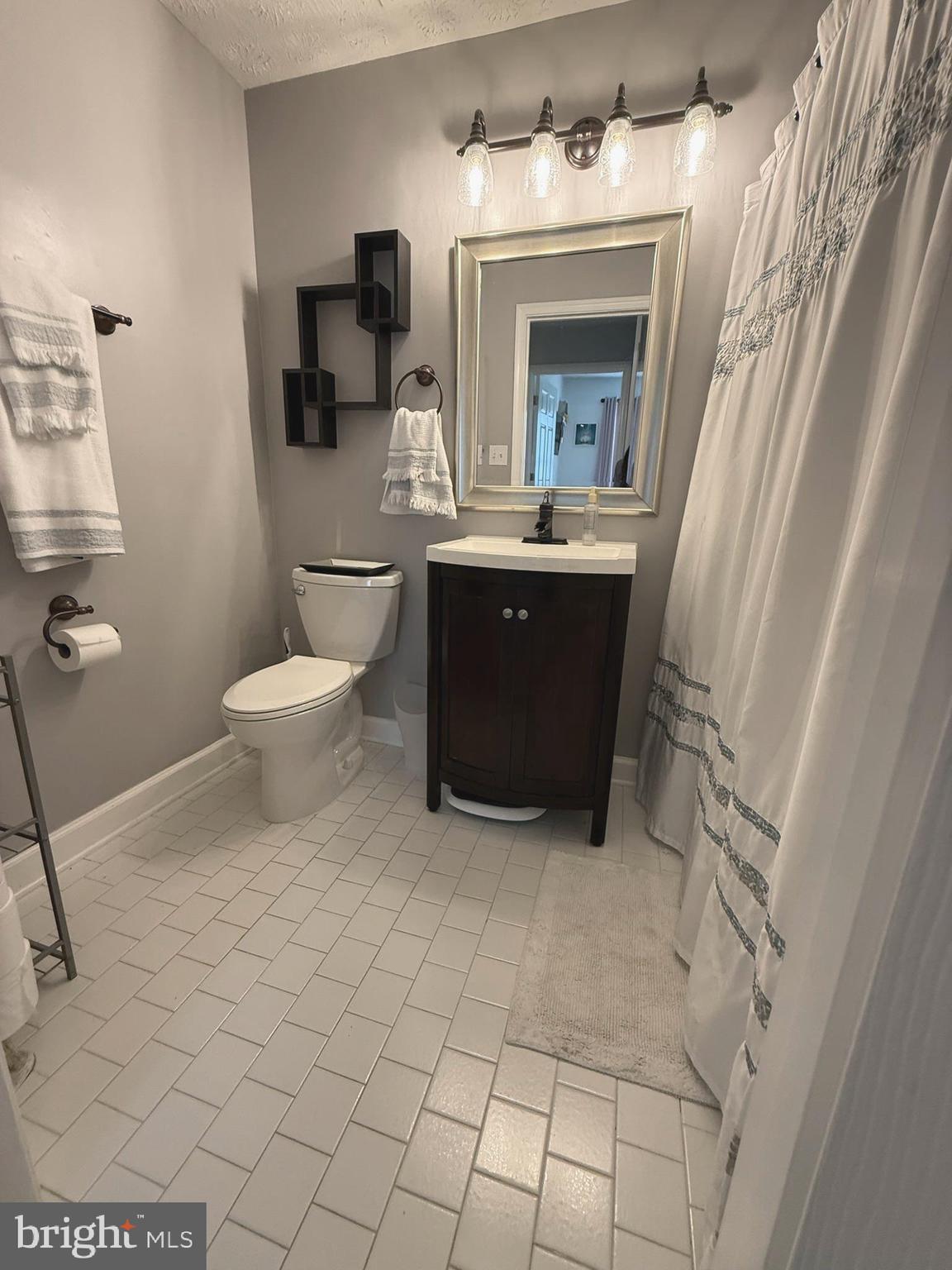 SPRING RIDGE - Residential Lease