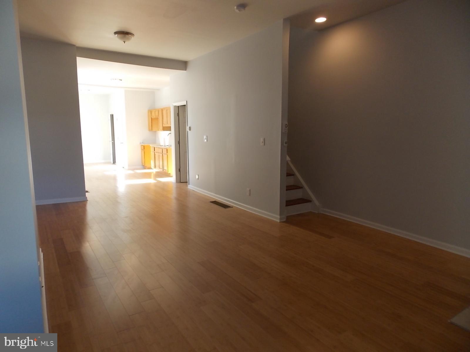 MANTUA - Residential