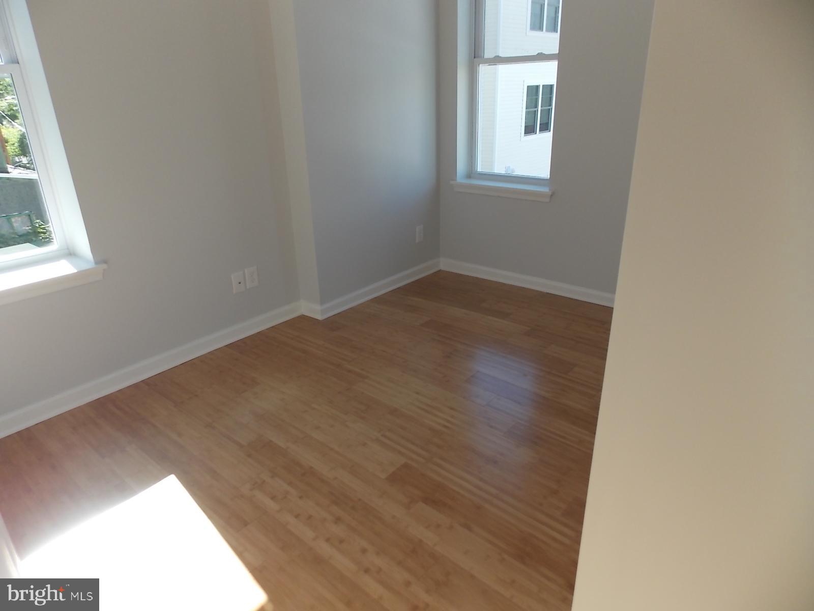 MANTUA - Residential