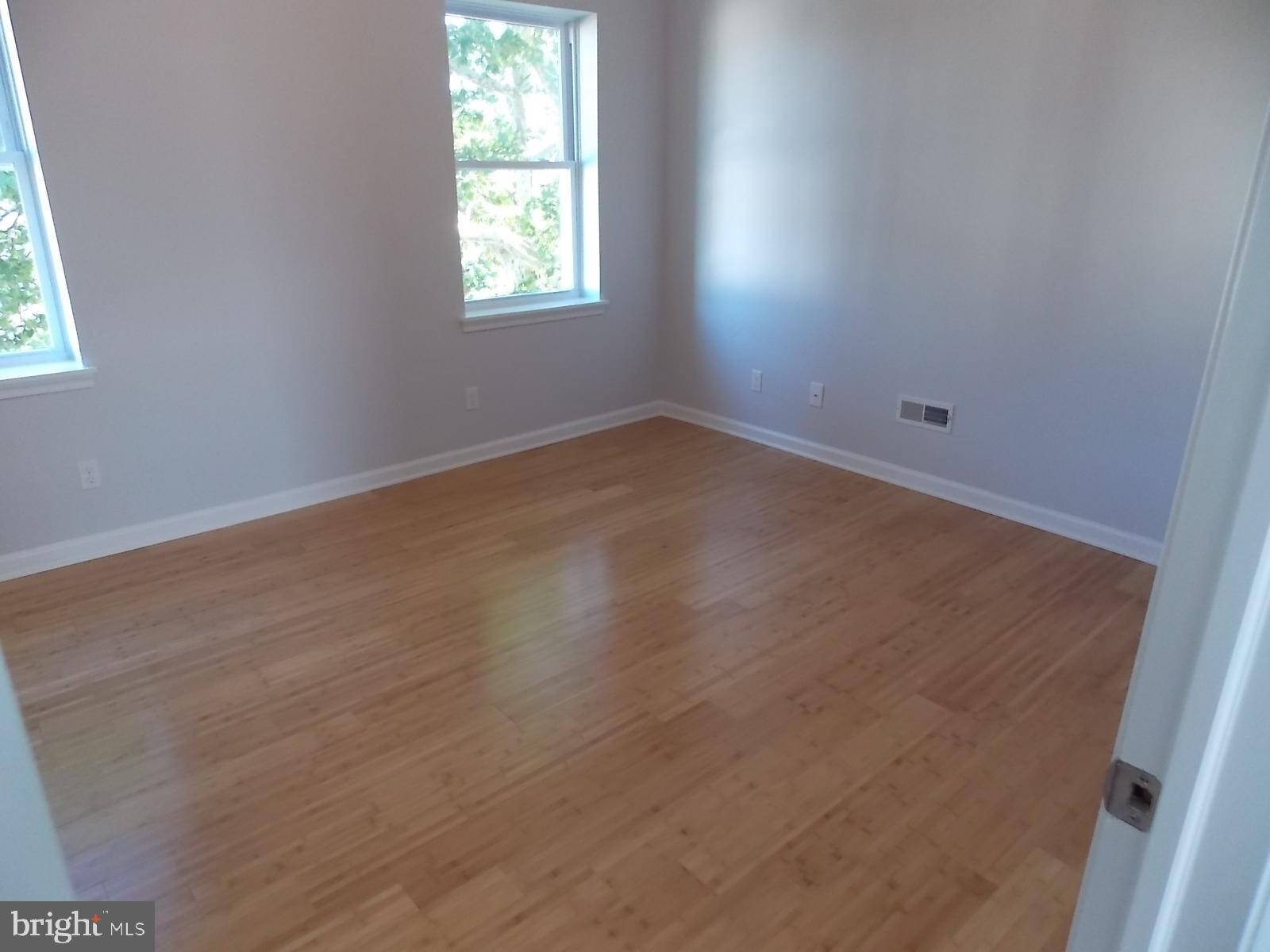 MANTUA - Residential