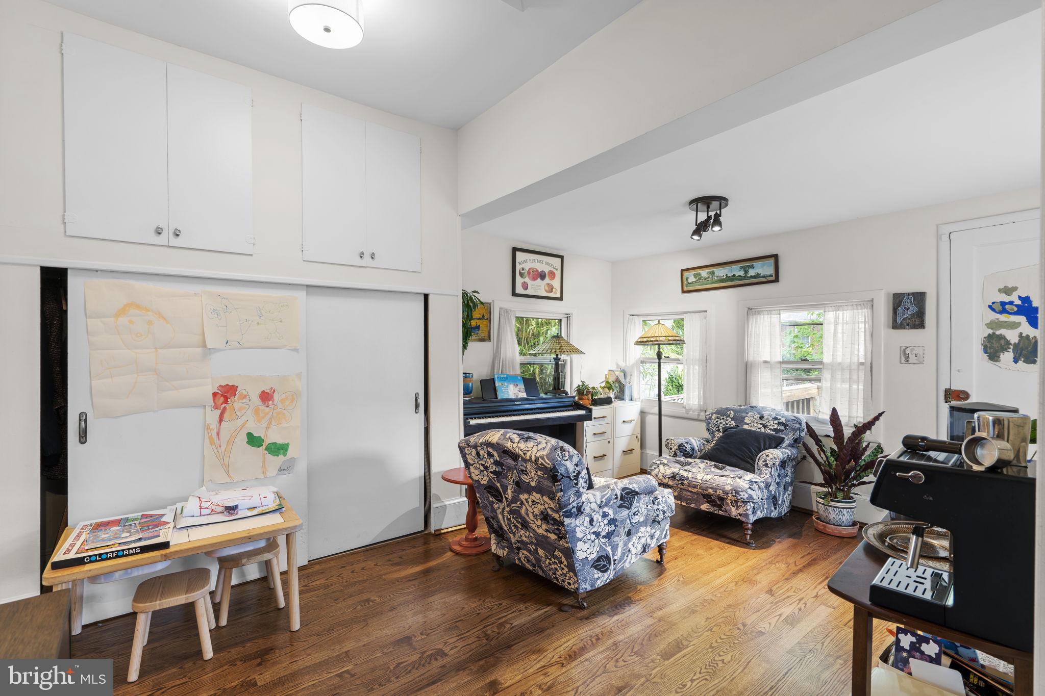 TAKOMA PARK - Residential