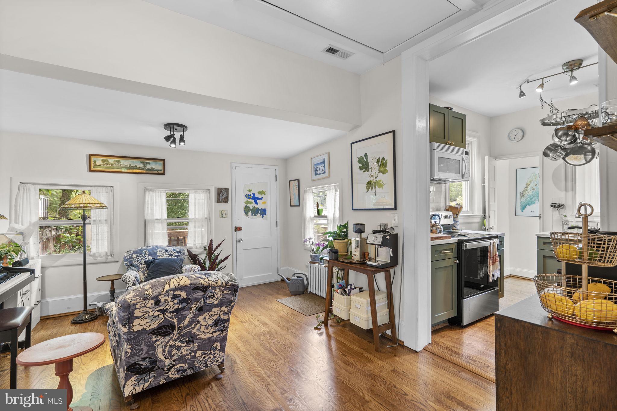 TAKOMA PARK - Residential