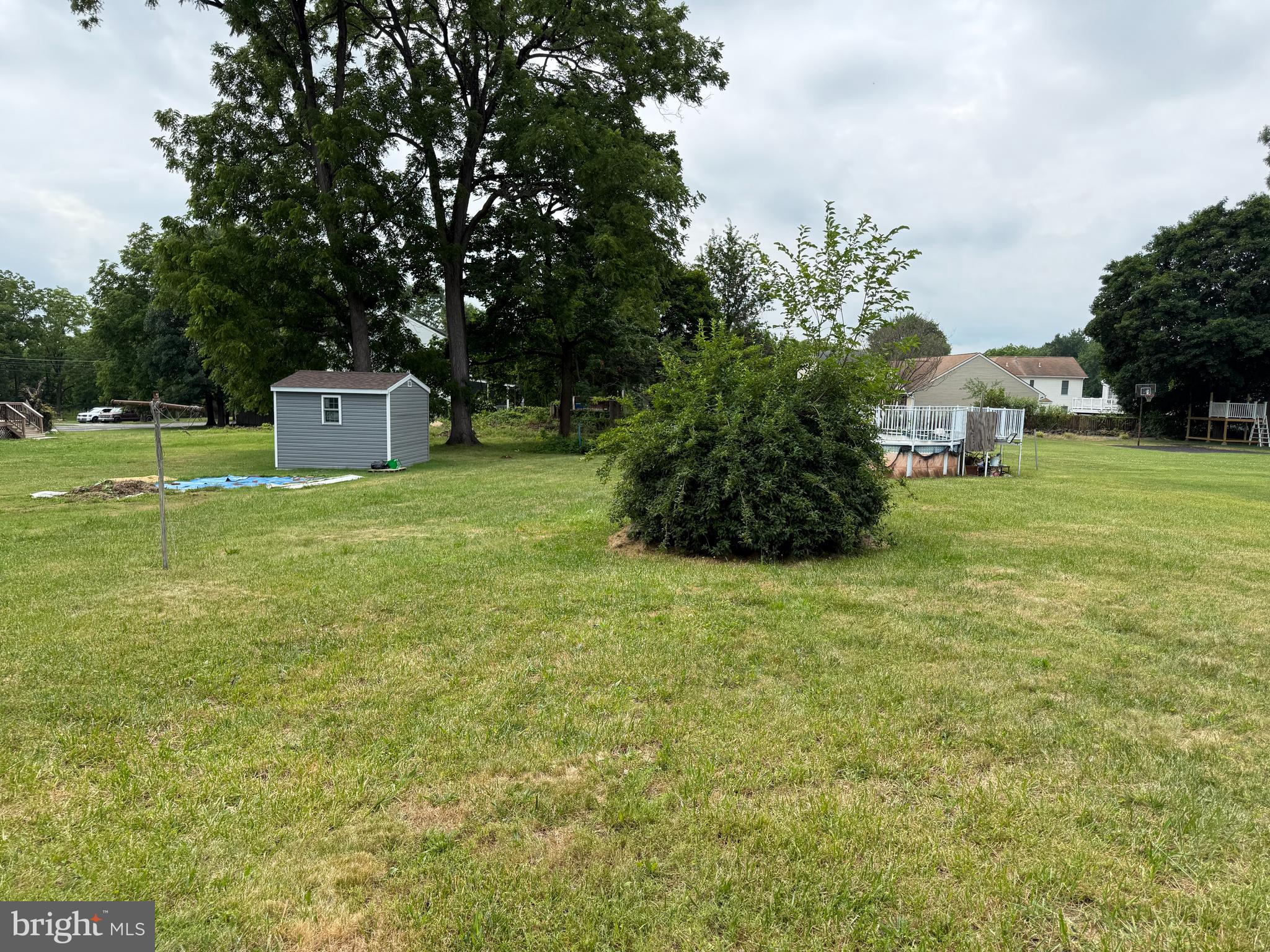 WOODLAWN - Residential