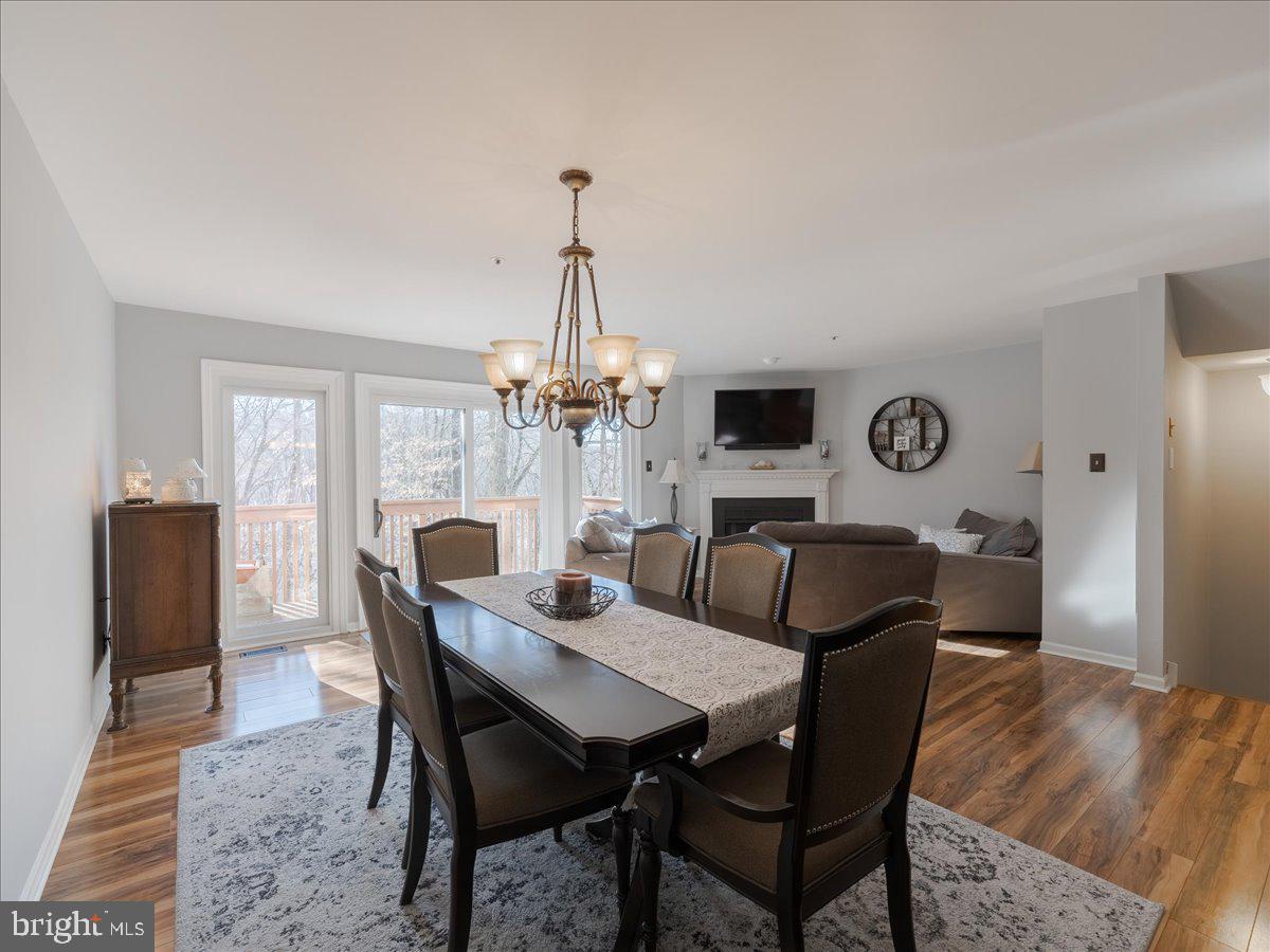 EXTON STATION - Residential