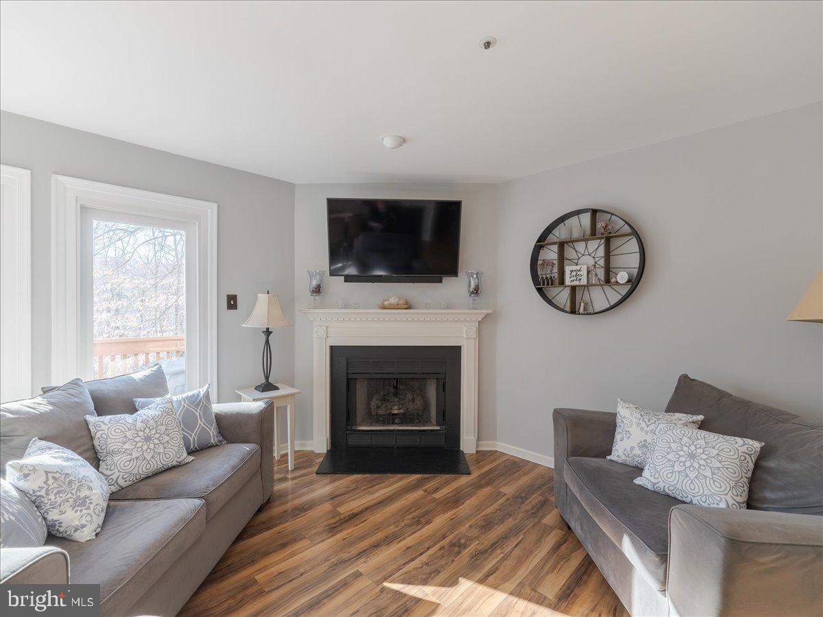 EXTON STATION - Residential
